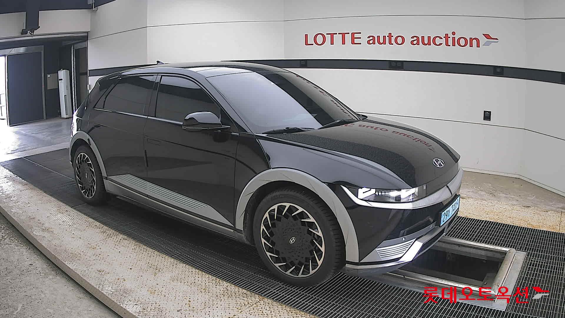 2022 - hyundai ioniq