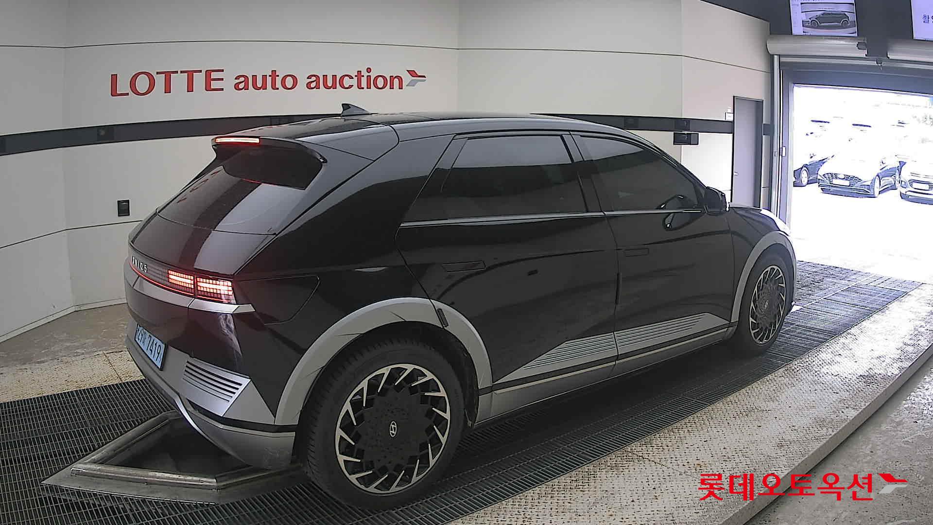 2022 - hyundai ioniq