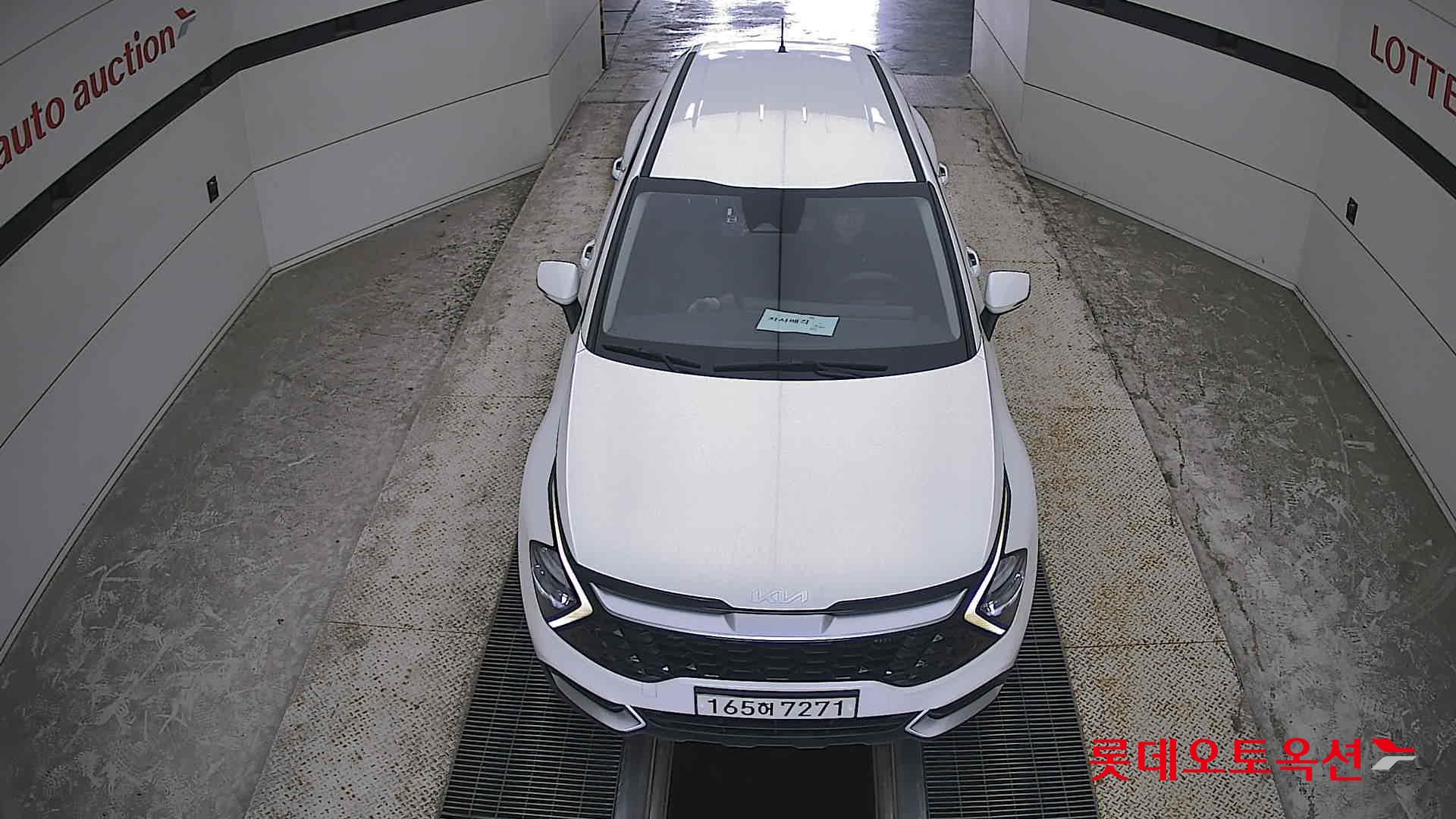 2022 - kia sportage