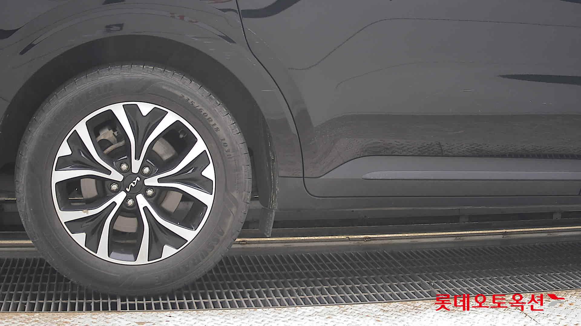 2022 - kia carnival