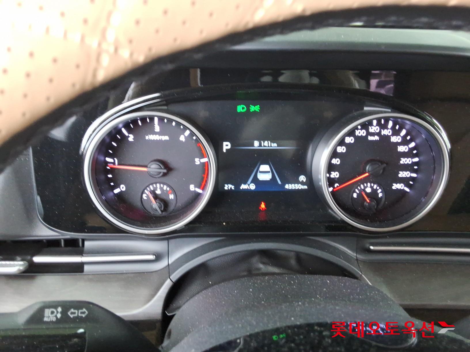 2022 - kia carnival