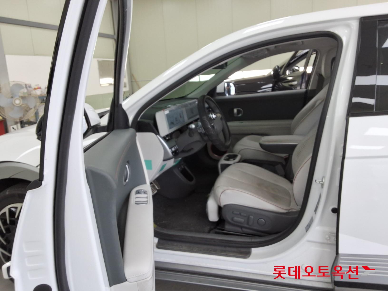 2022 - hyundai ioniq