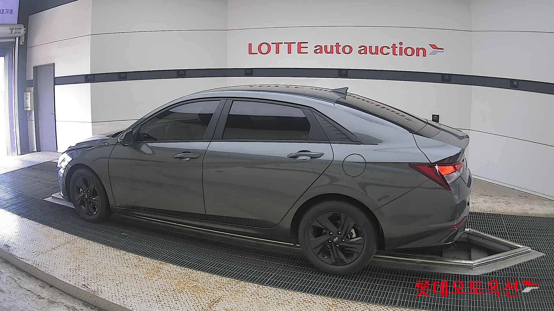 2023 - hyundai avante