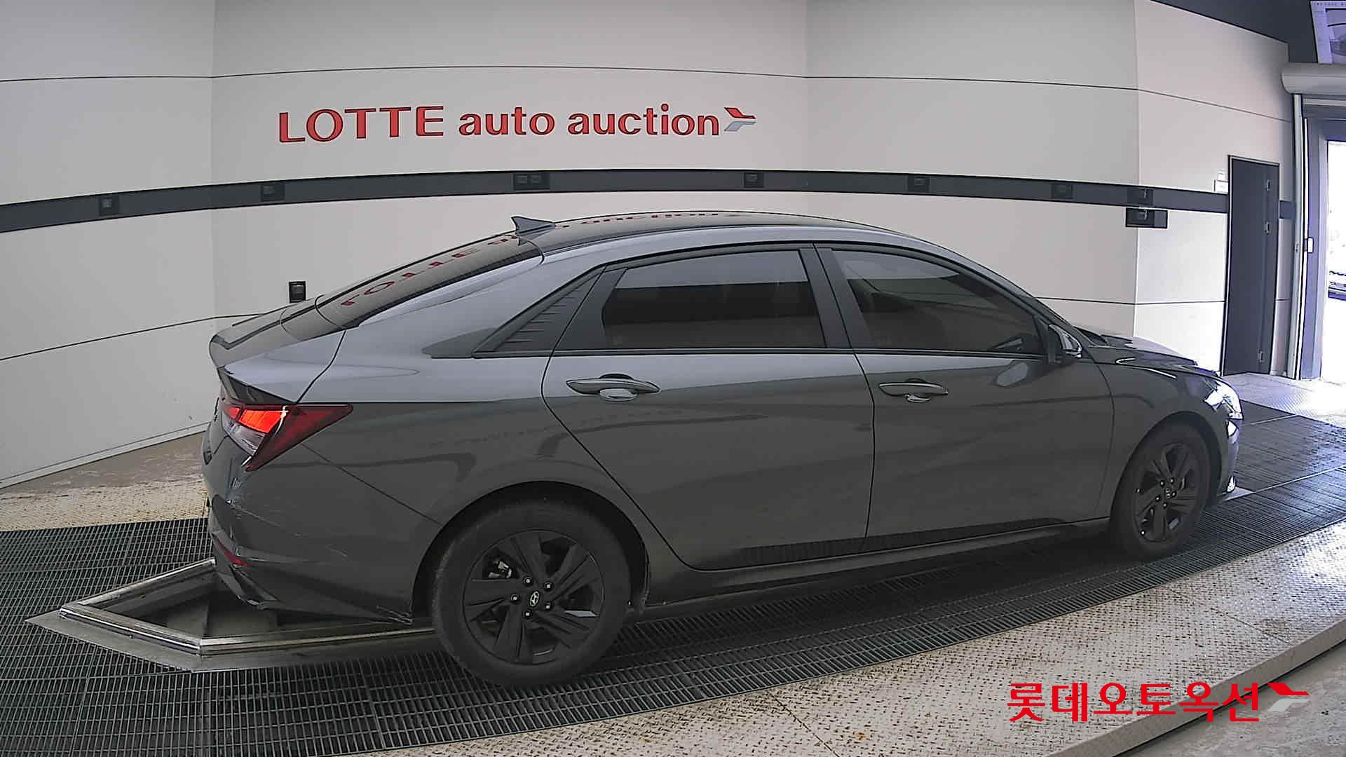 2023 - hyundai avante