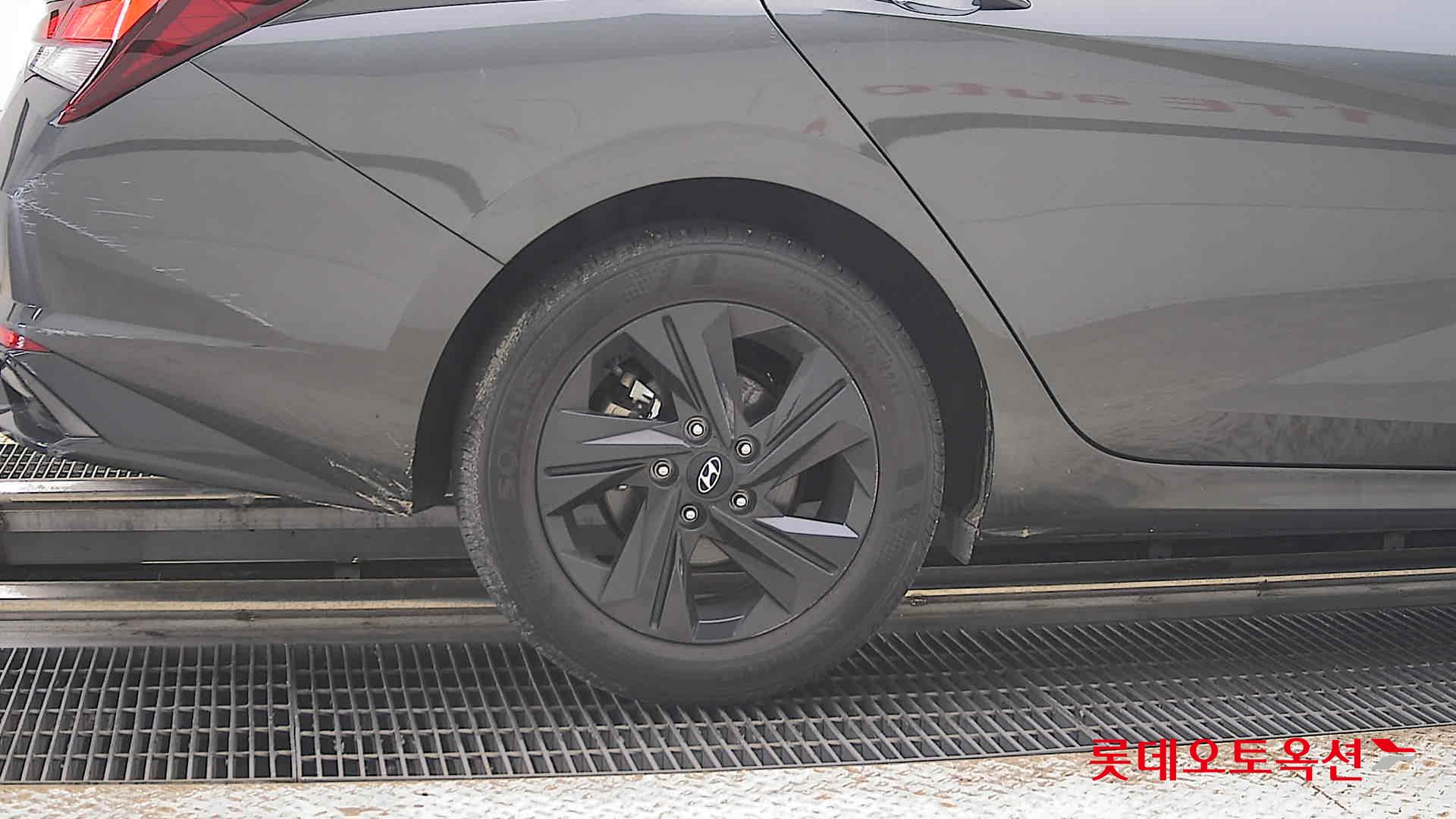 2023 - hyundai avante