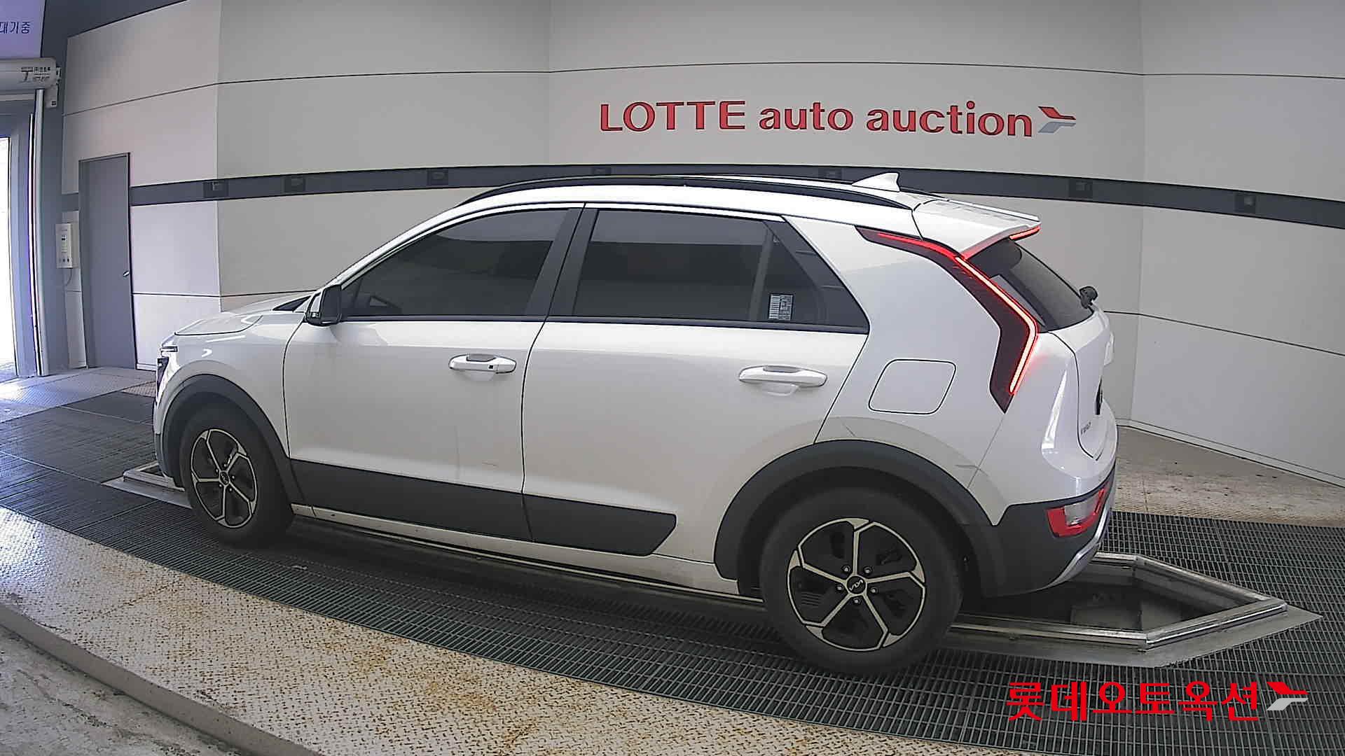 2022 - kia niro