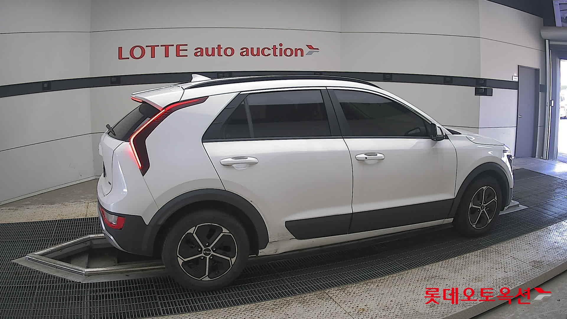 2022 - kia niro