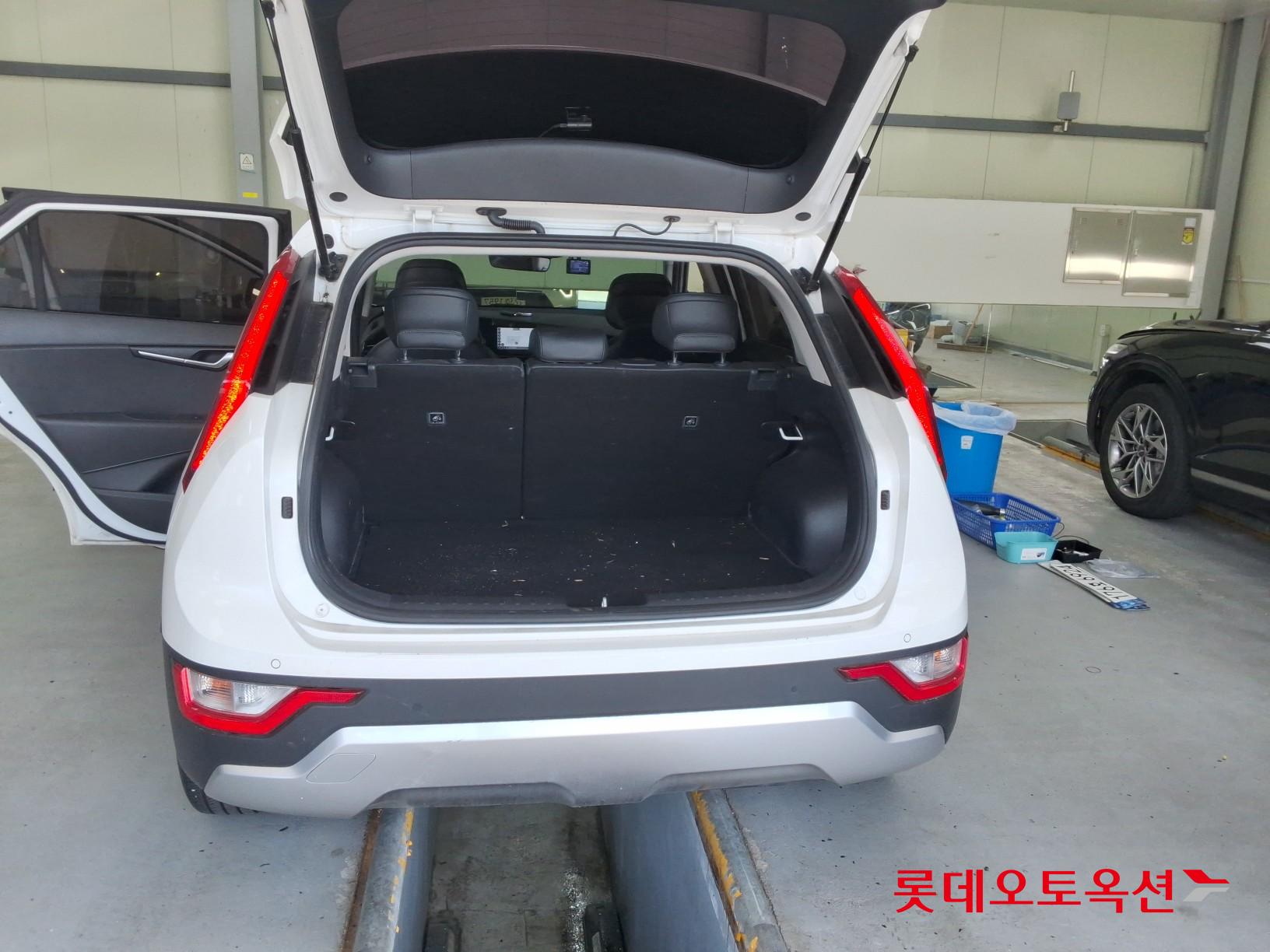 2022 - kia niro