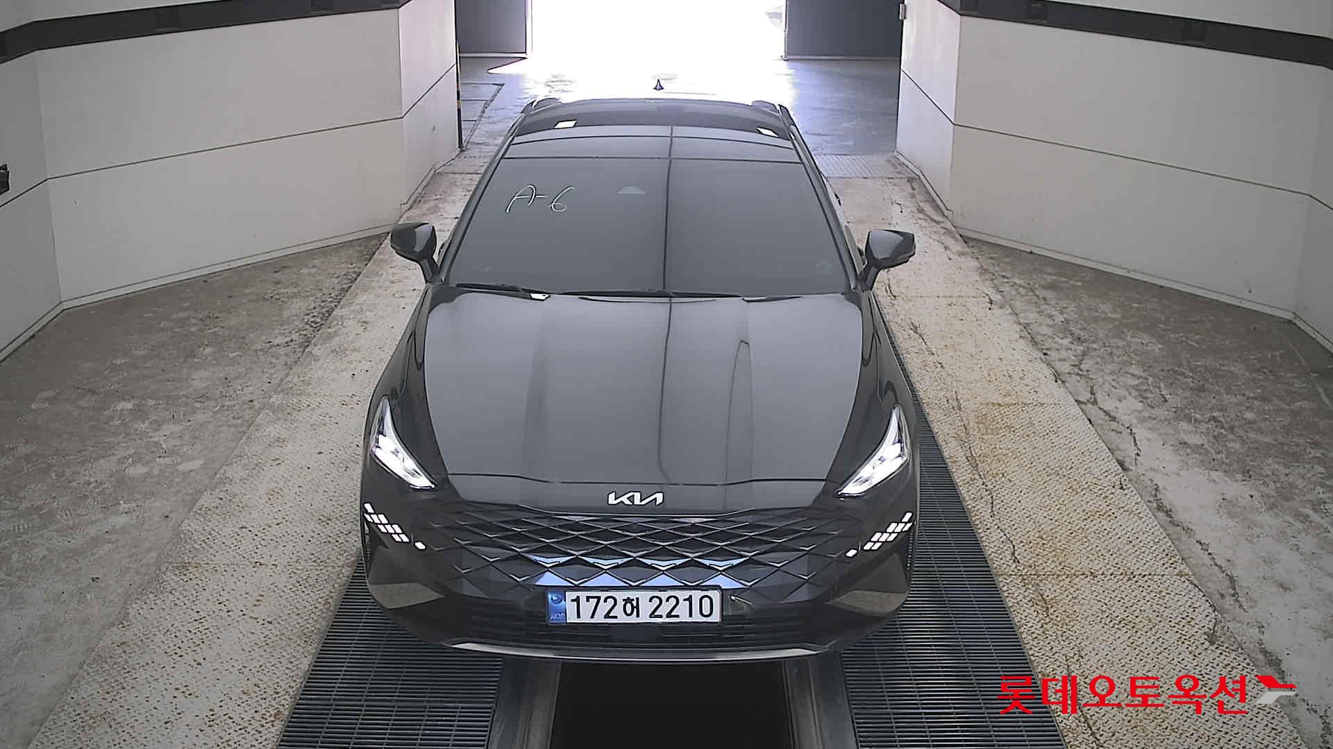 Kia K8