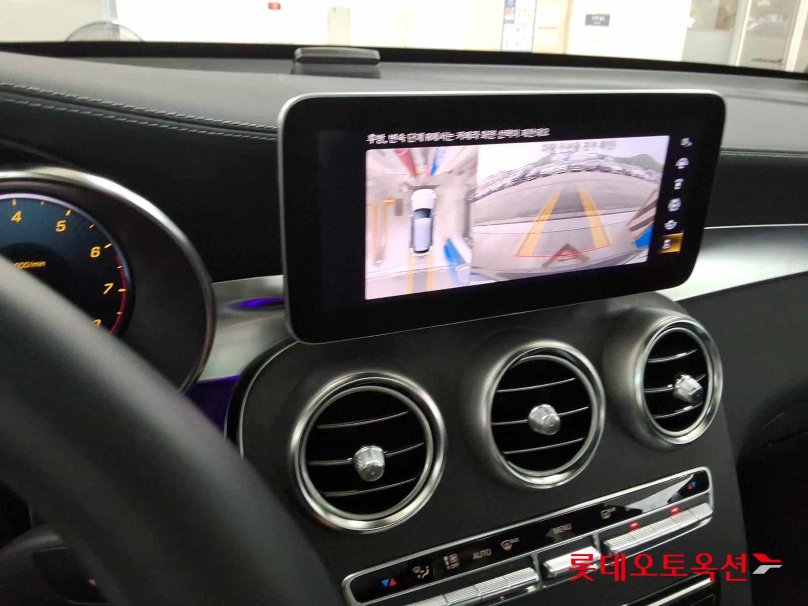 2022 - mercedes-benz glc300