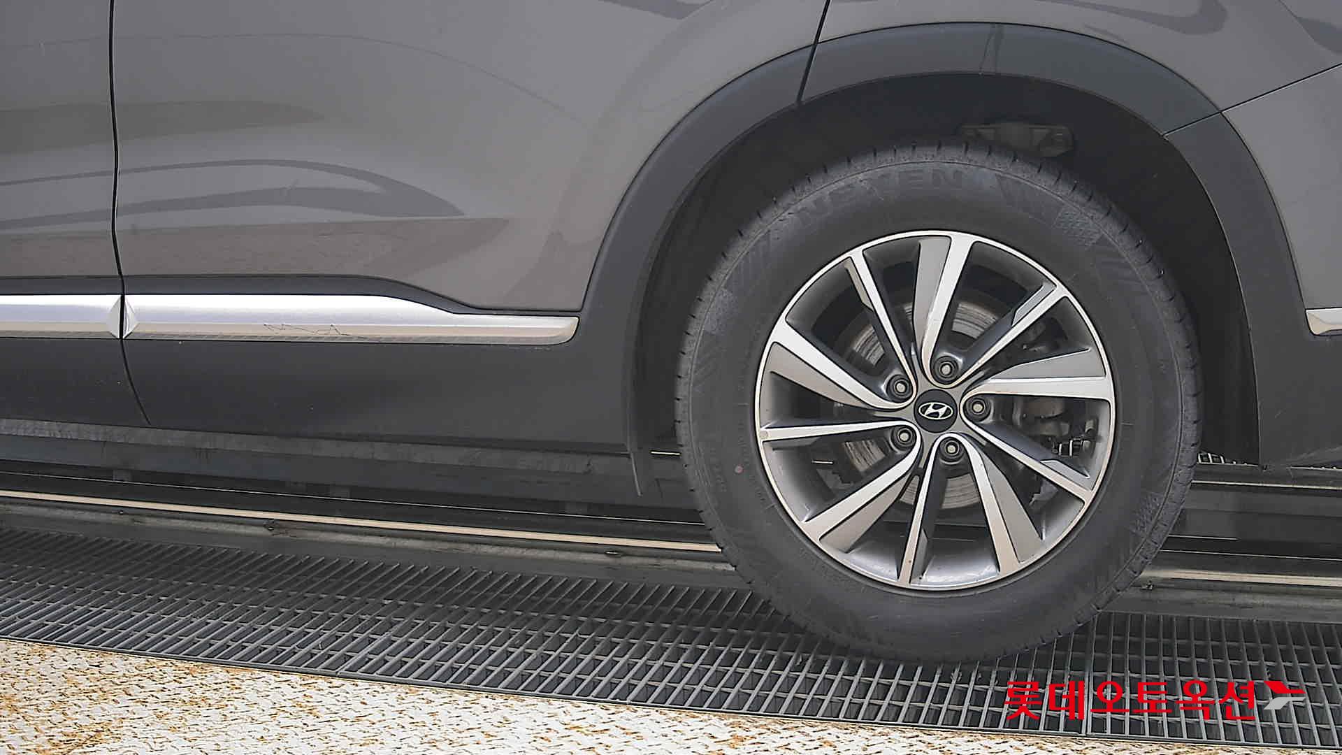 2020 - hyundai santafe