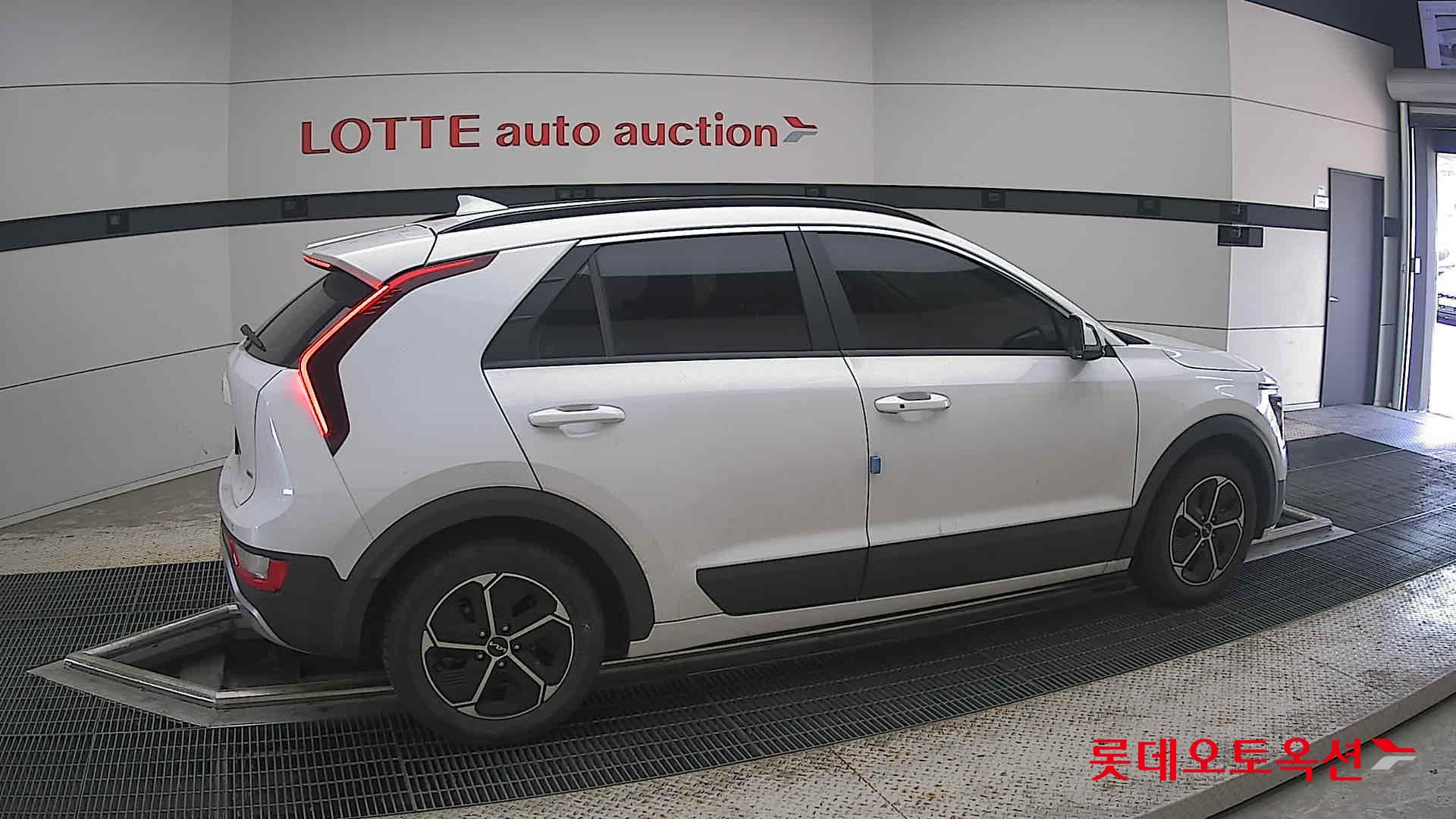 2022 - kia niro