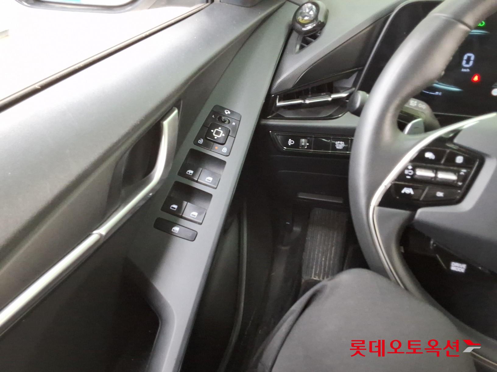 2022 - kia niro