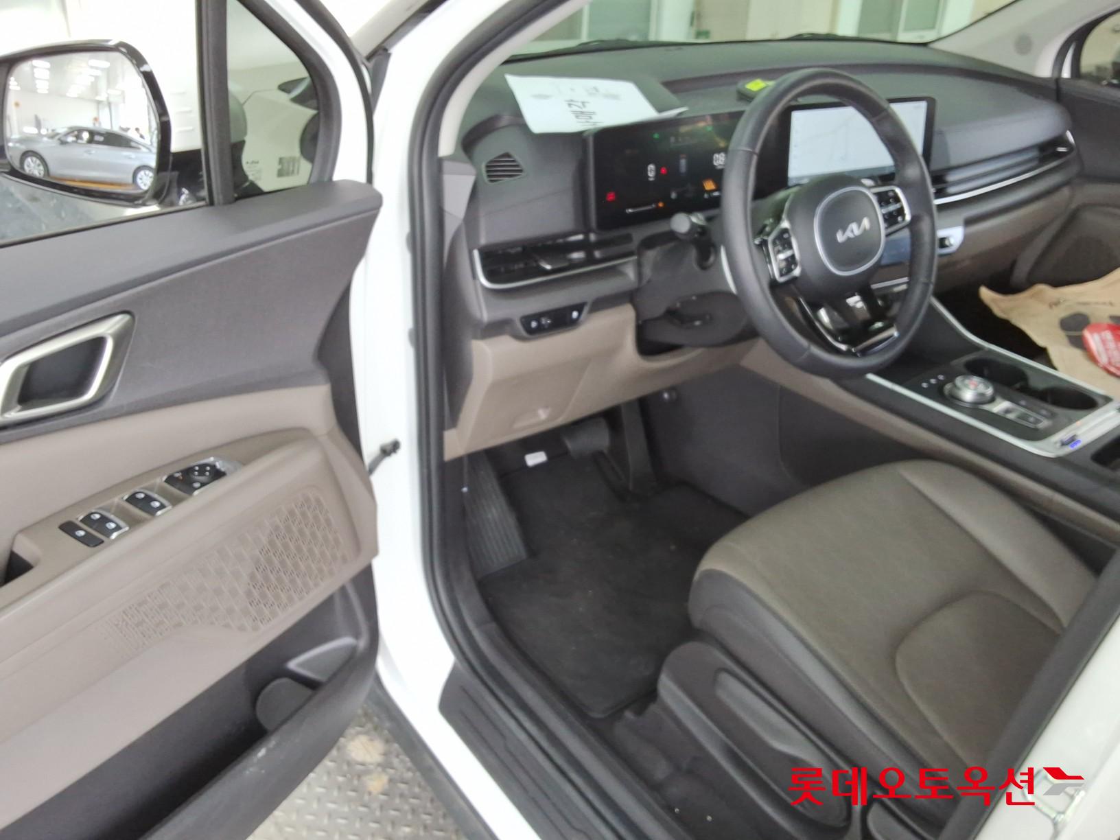 2024 - kia carnival