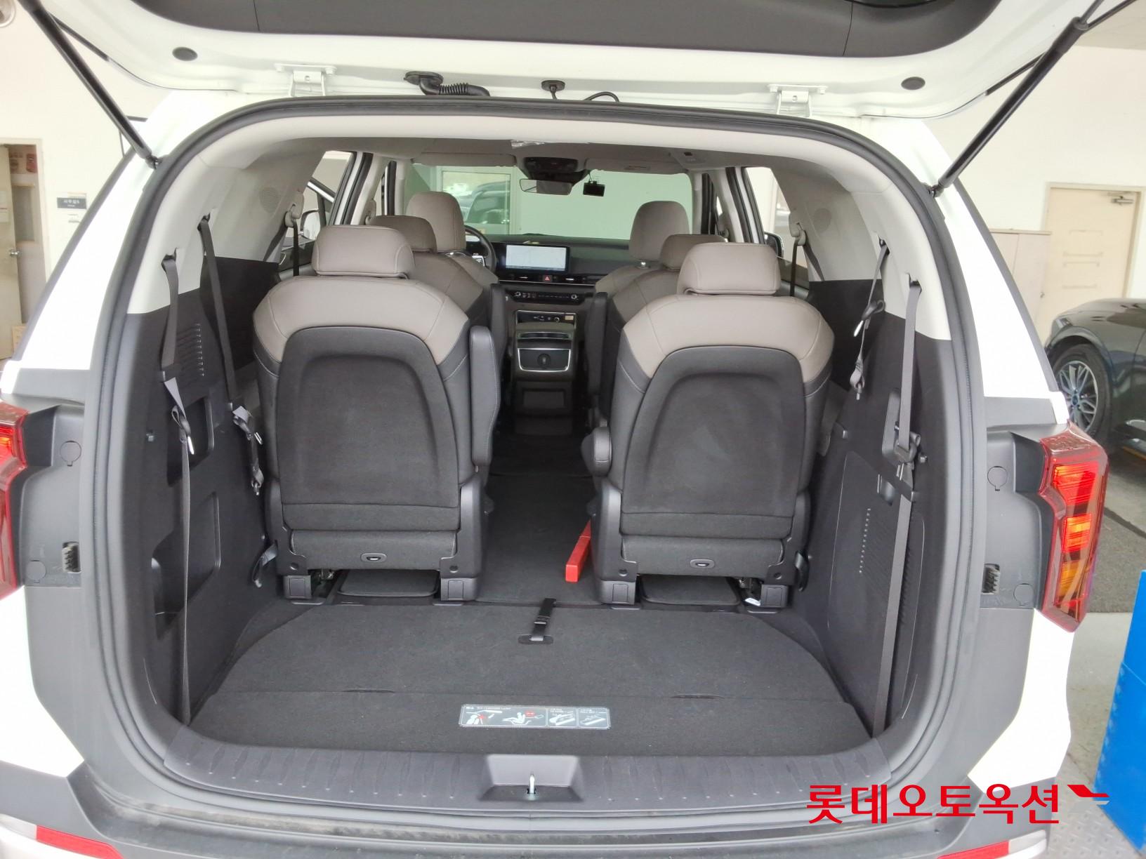 2024 - kia carnival