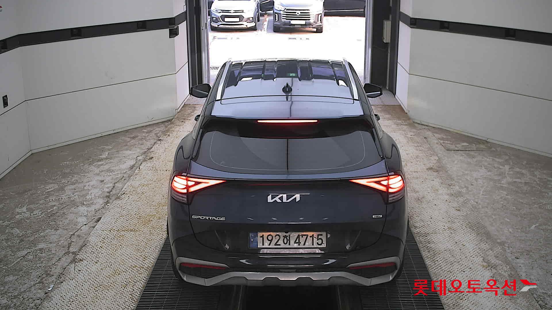 2023 - kia sportage