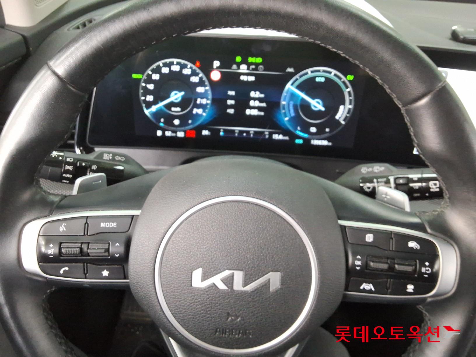 2023 - kia sportage