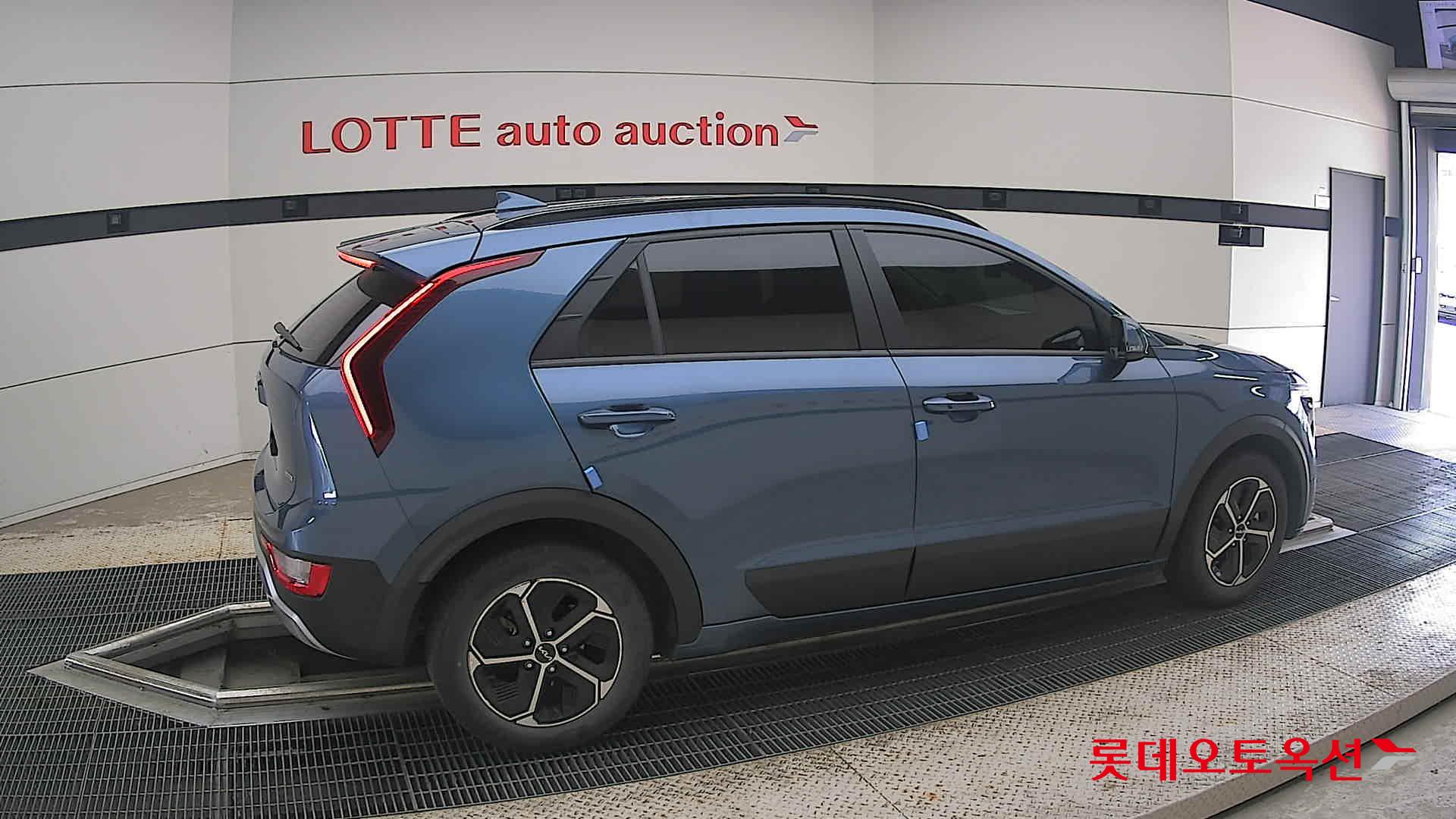 2022 - kia niro