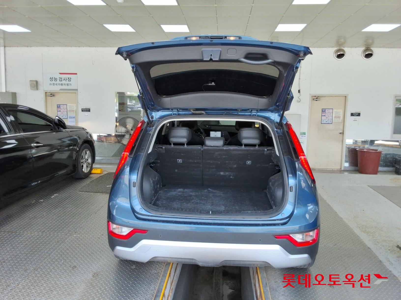 2022 - kia niro