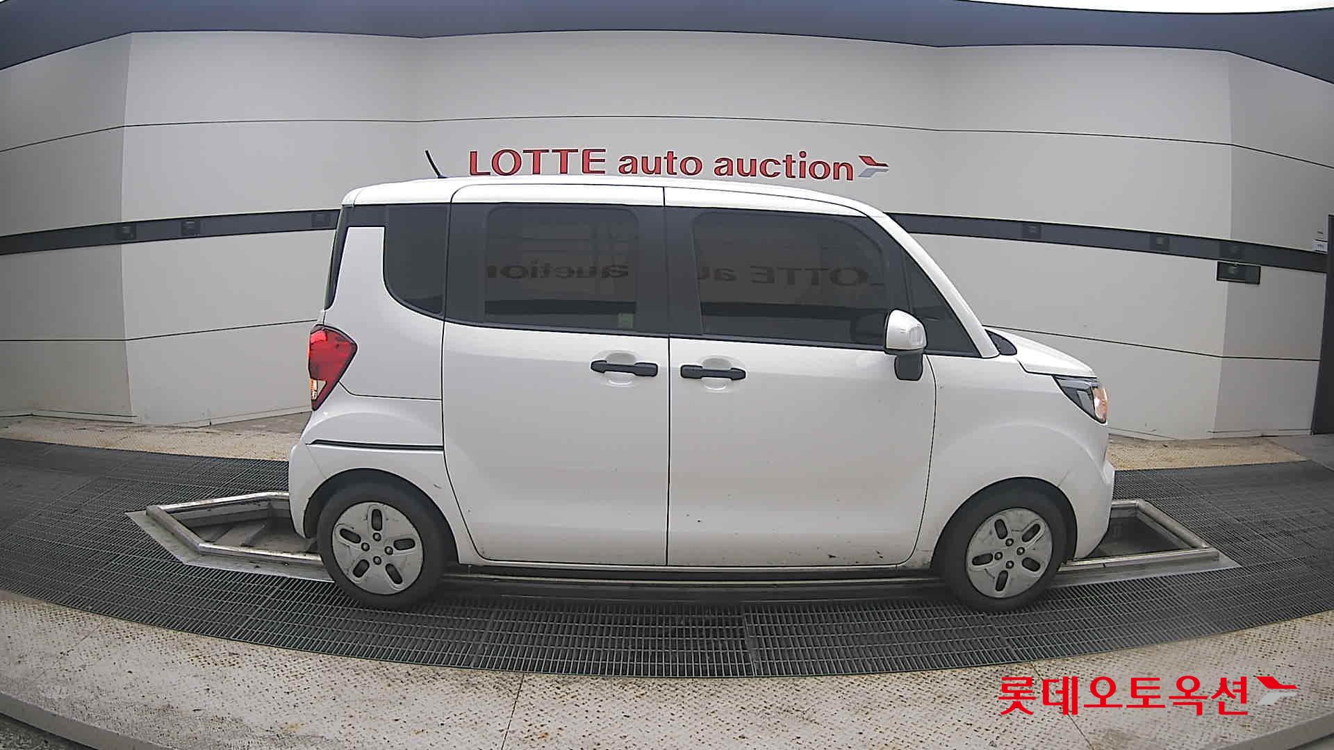2022 - kia ray