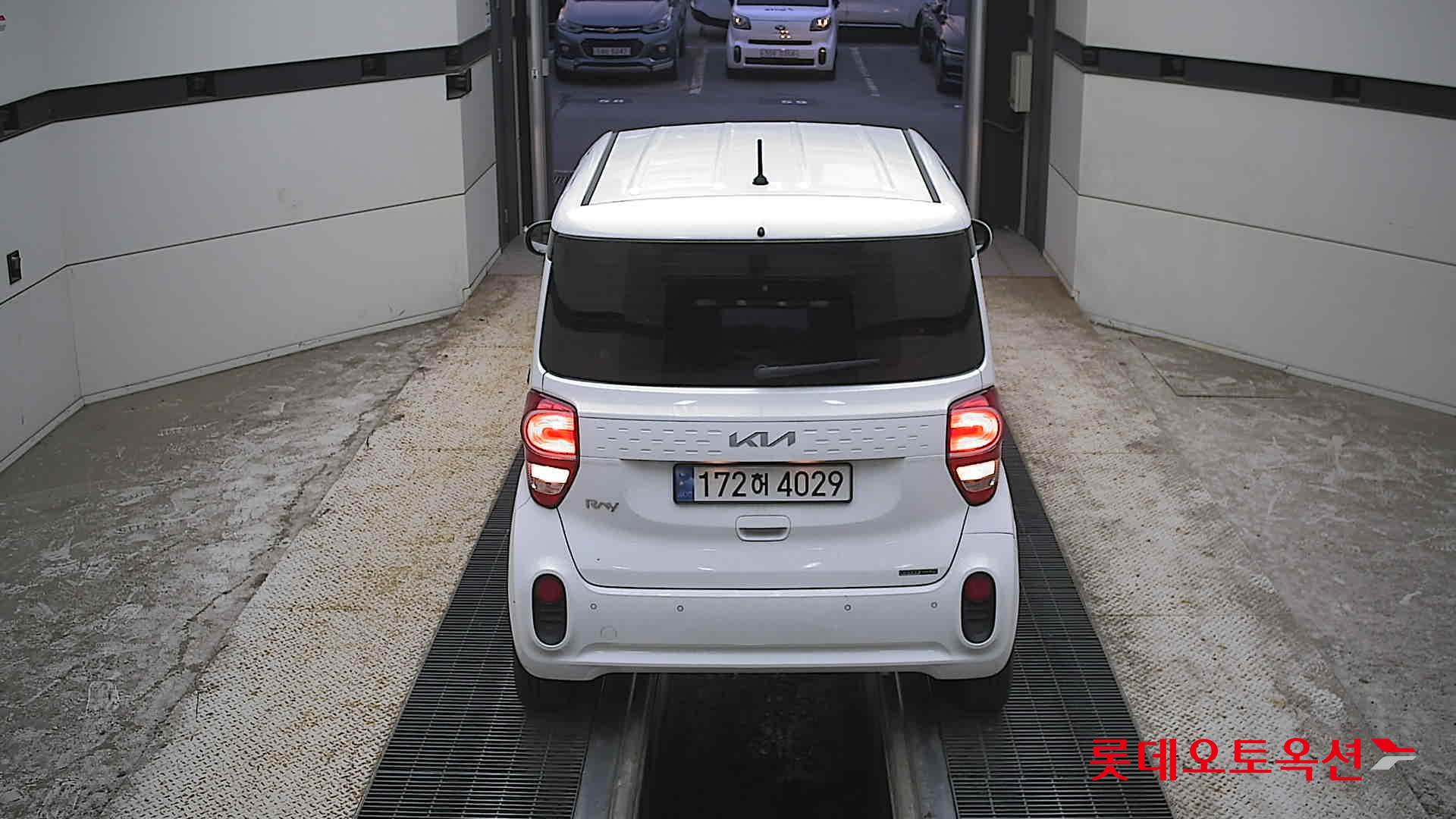 2022 - kia ray