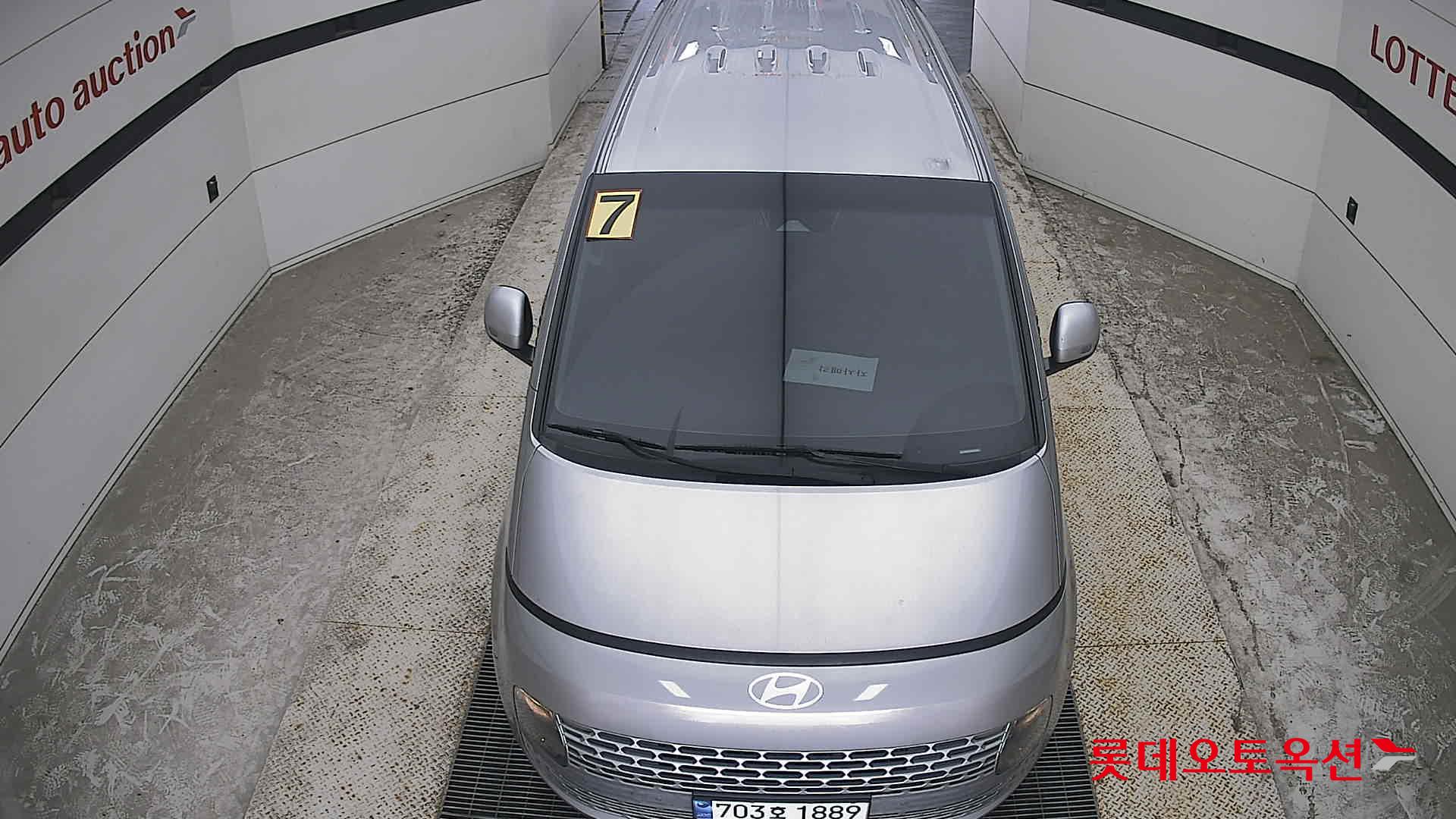 2025 - hyundai staria