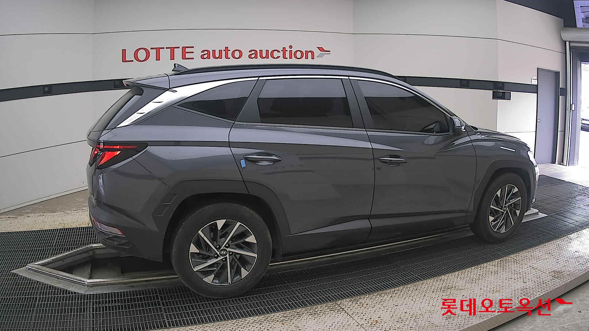 2021 - hyundai tucson