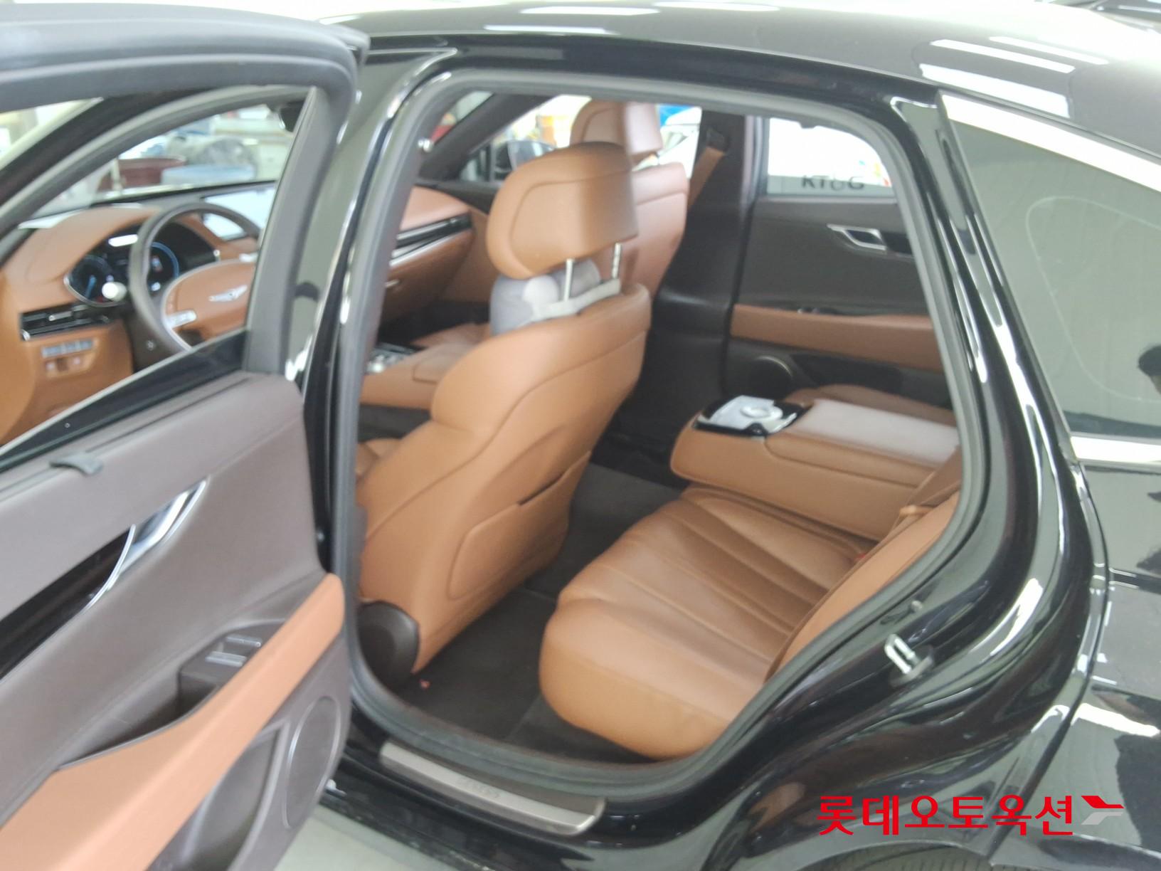 2022 - genesis g80