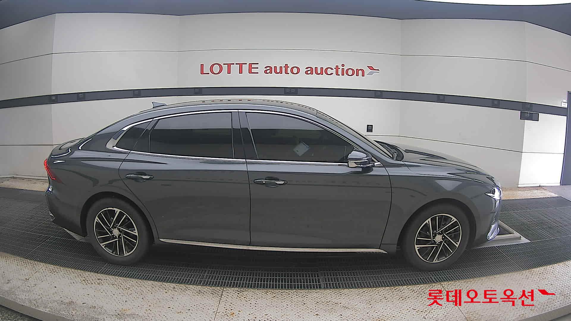 2020 - hyundai grandeur