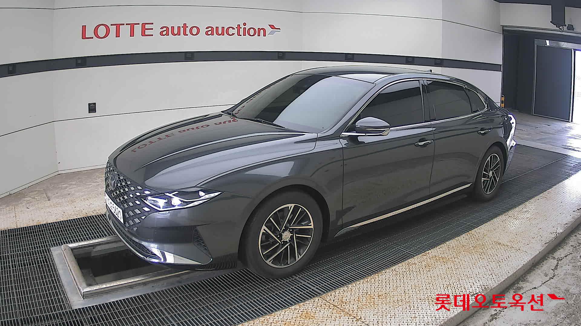 2020 - hyundai grandeur