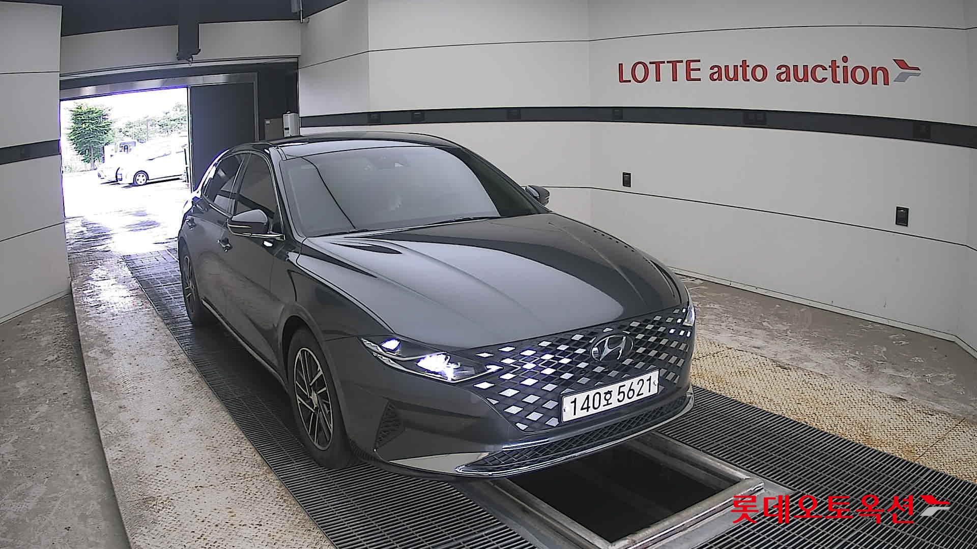 2020 - hyundai grandeur