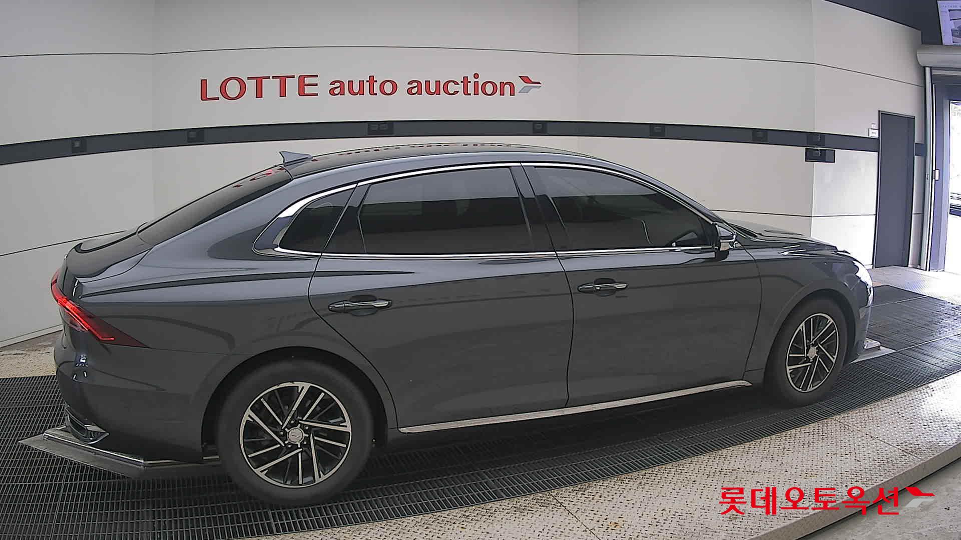 2020 - hyundai grandeur
