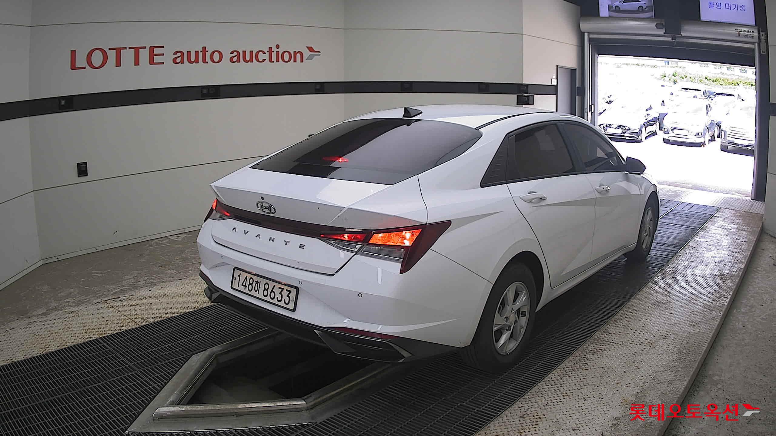2021 - hyundai avante