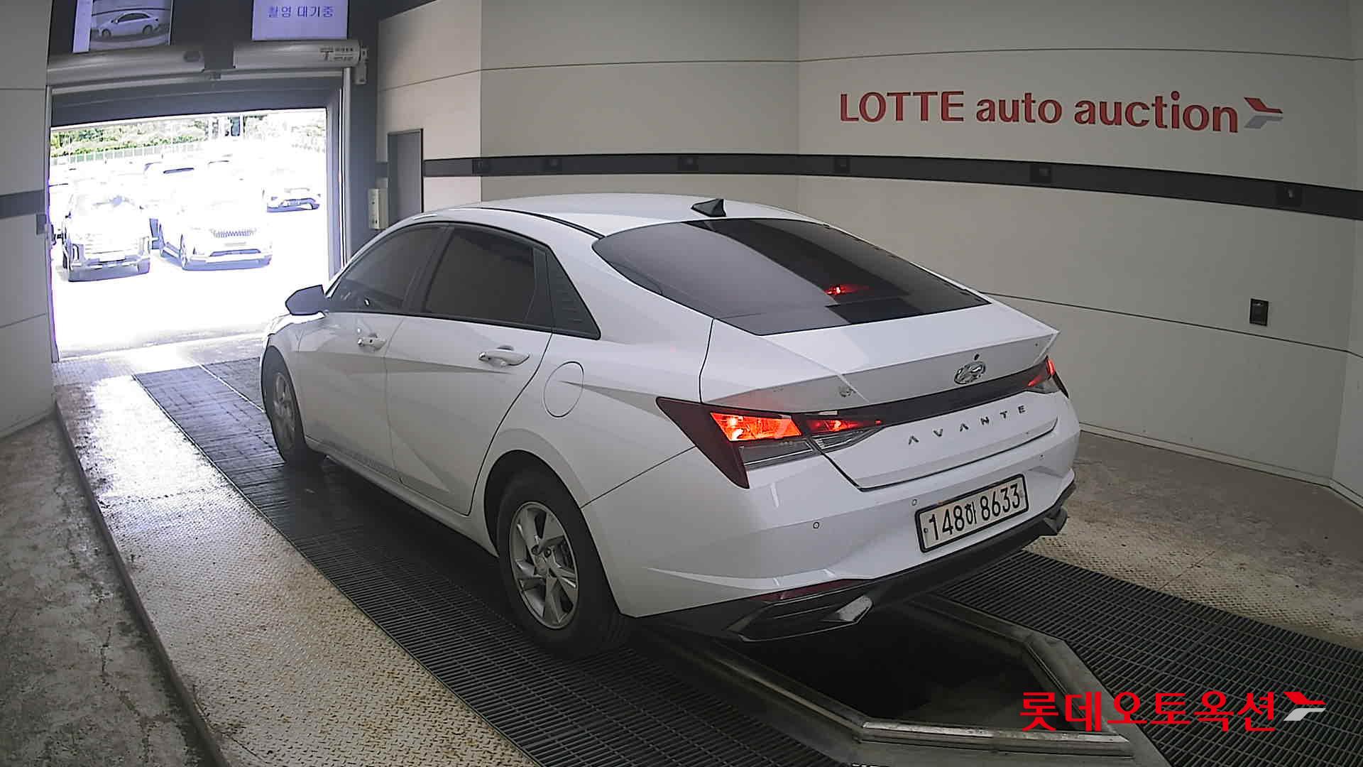 2021 - hyundai avante