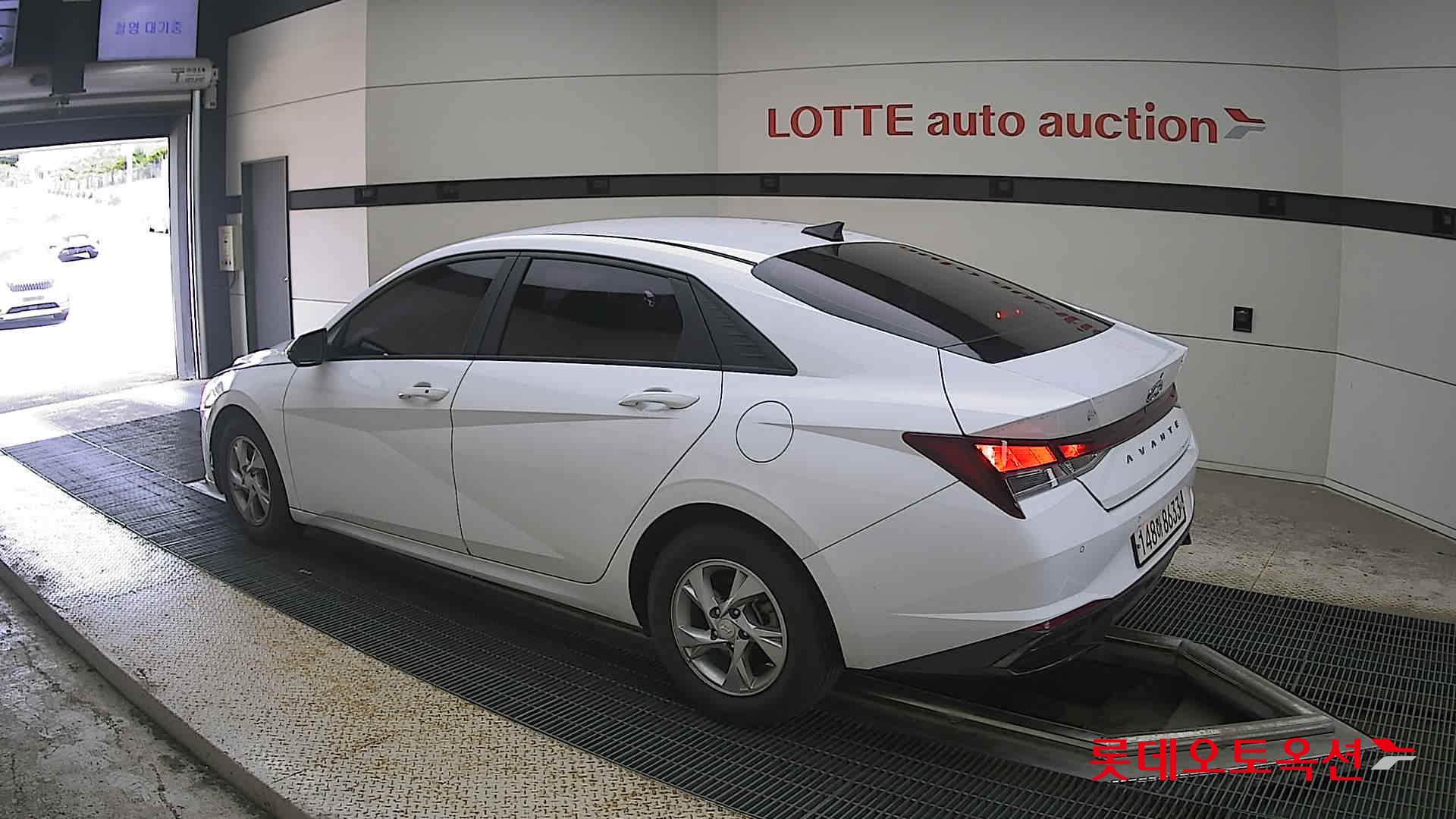 2021 - hyundai avante