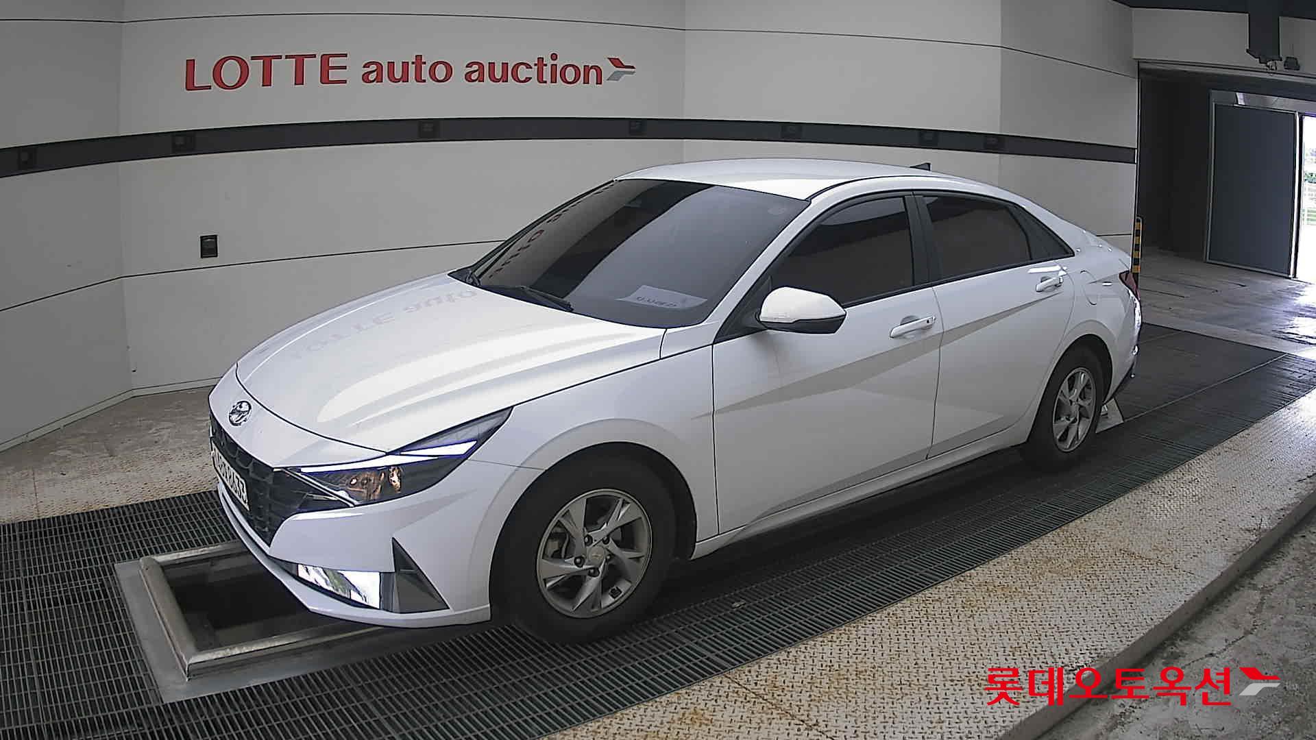 2021 - hyundai avante
