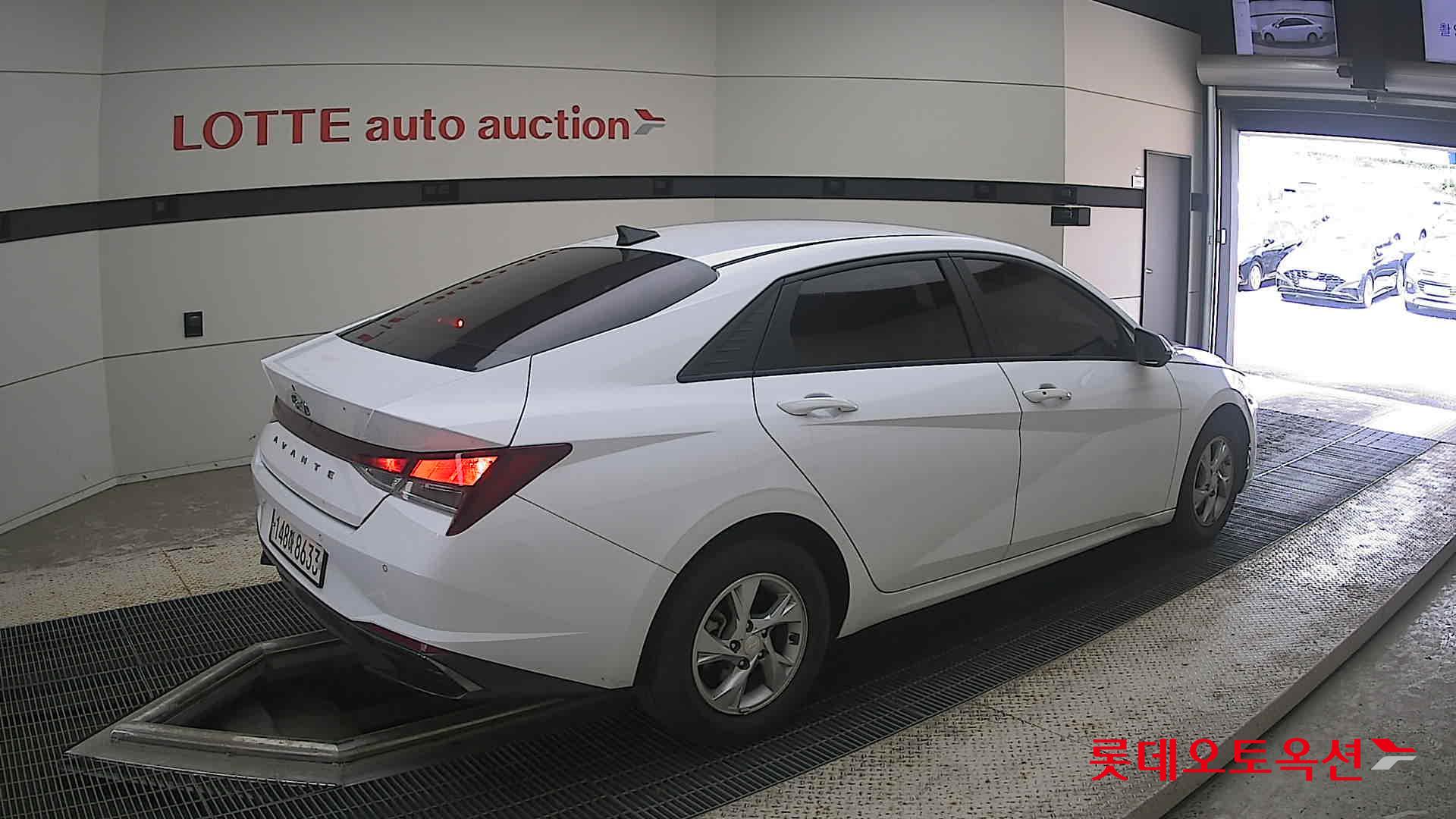 2021 - hyundai avante
