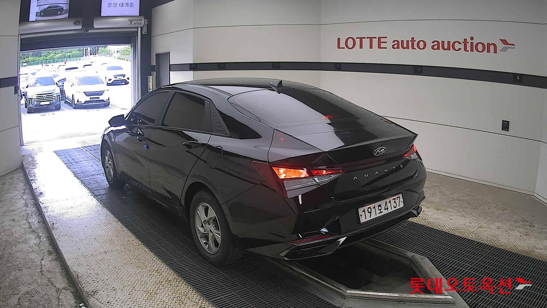 2021 - hyundai avante