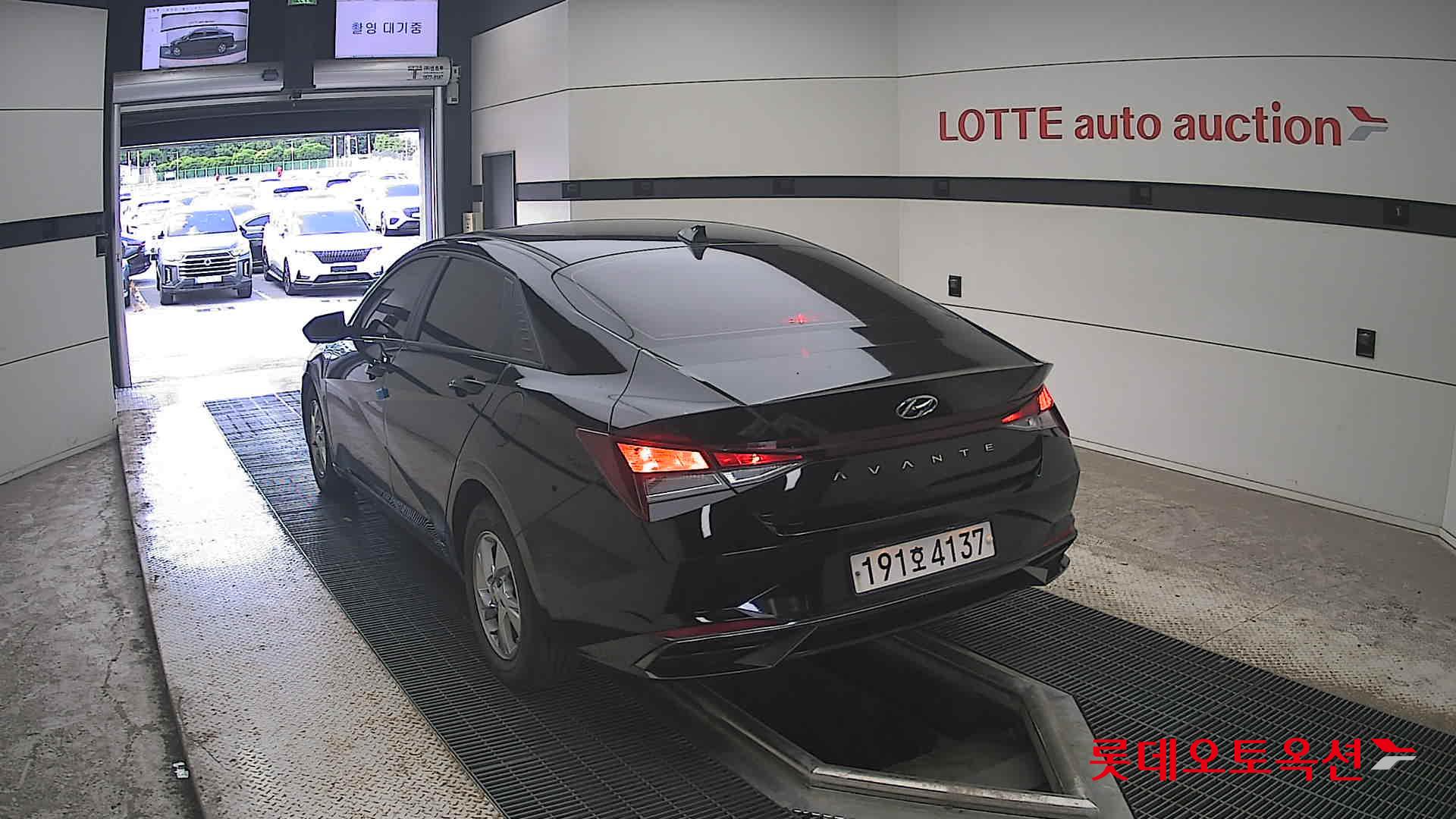 2021 - hyundai avante