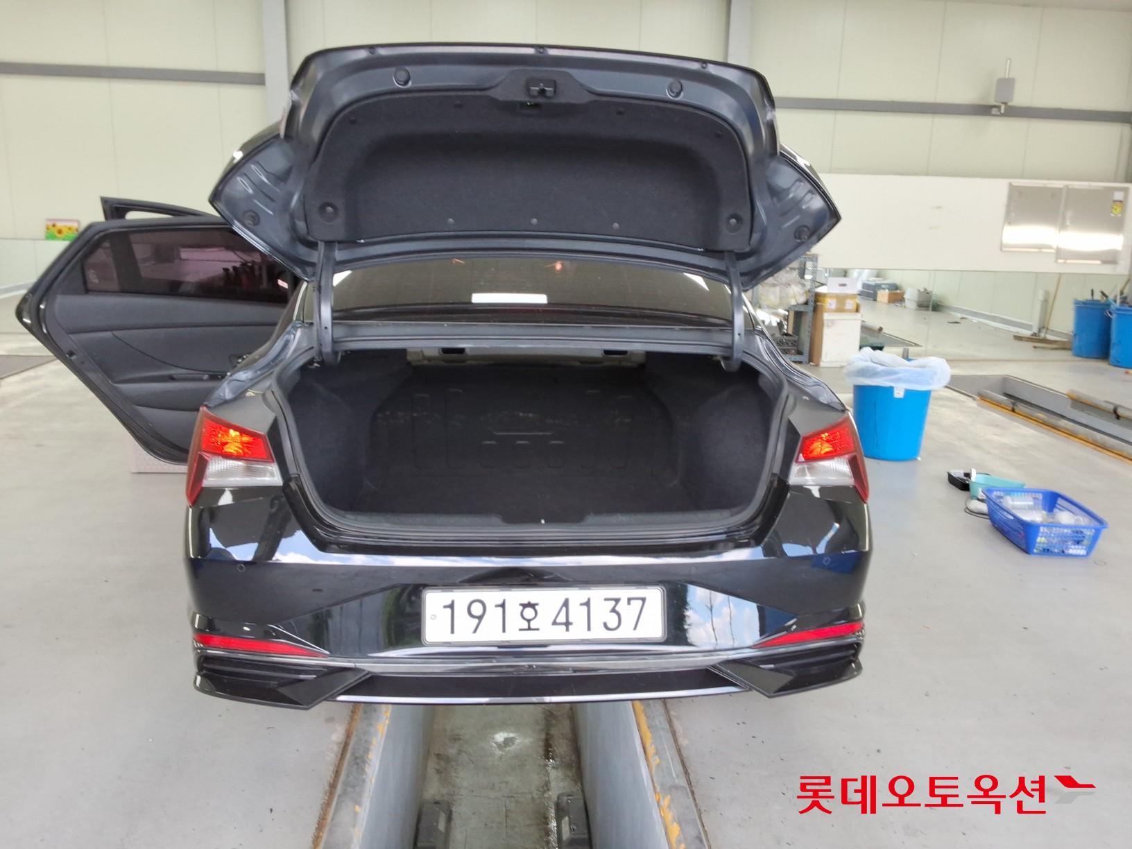 2021 - hyundai avante