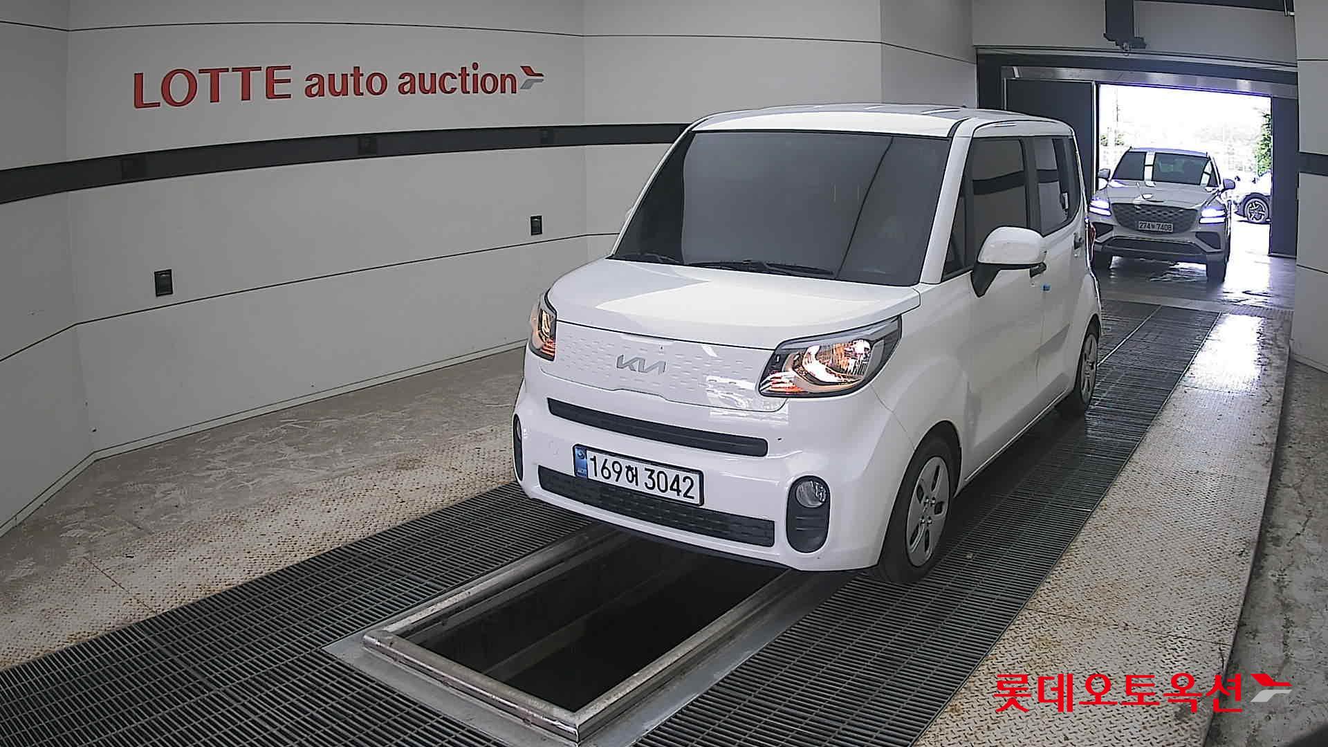 2022 - kia ray