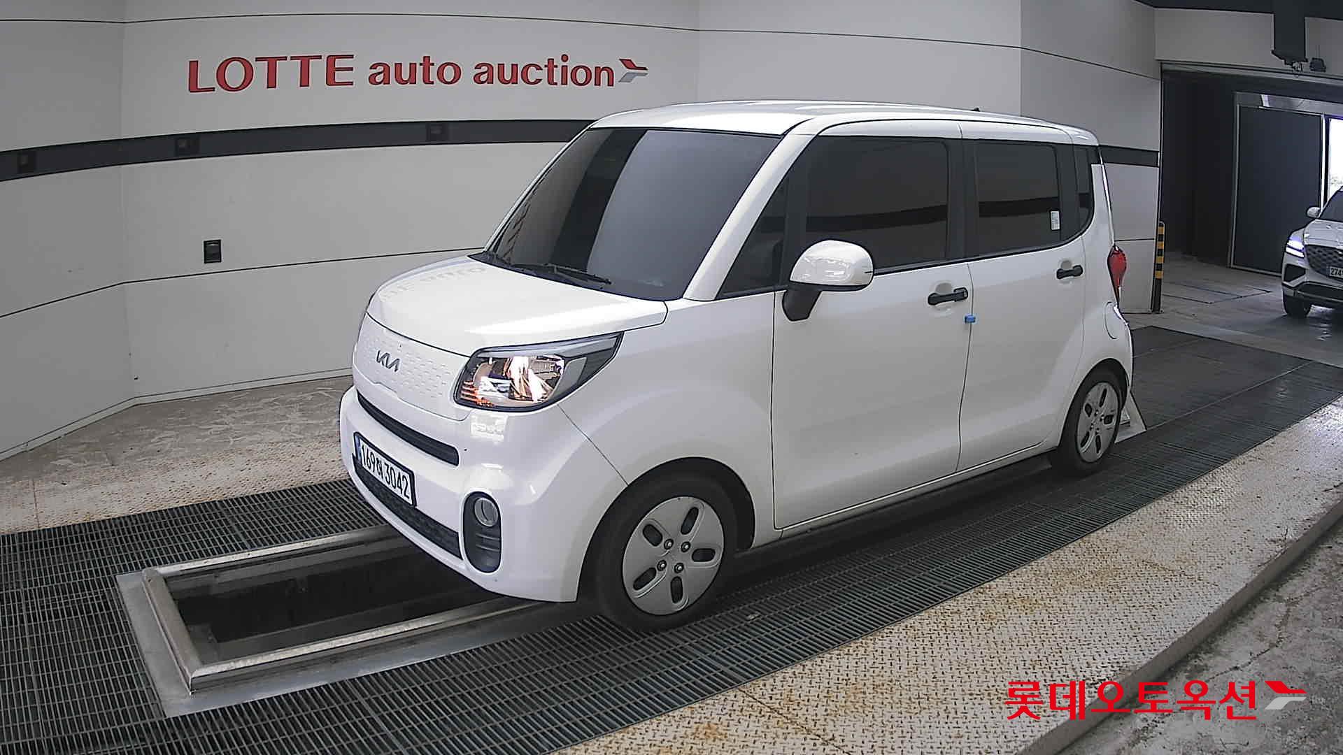 2022 - kia ray