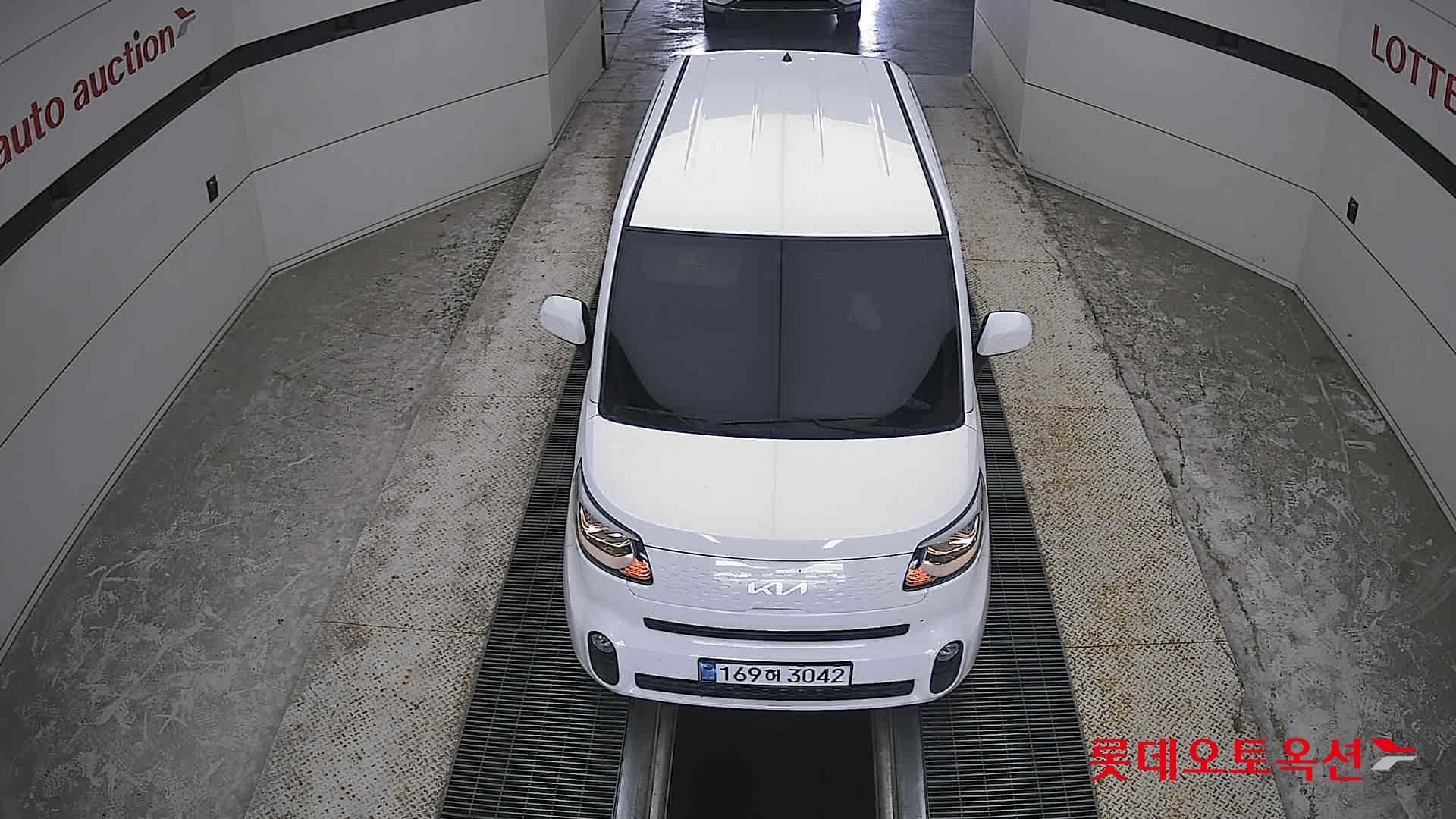 2022 - kia ray