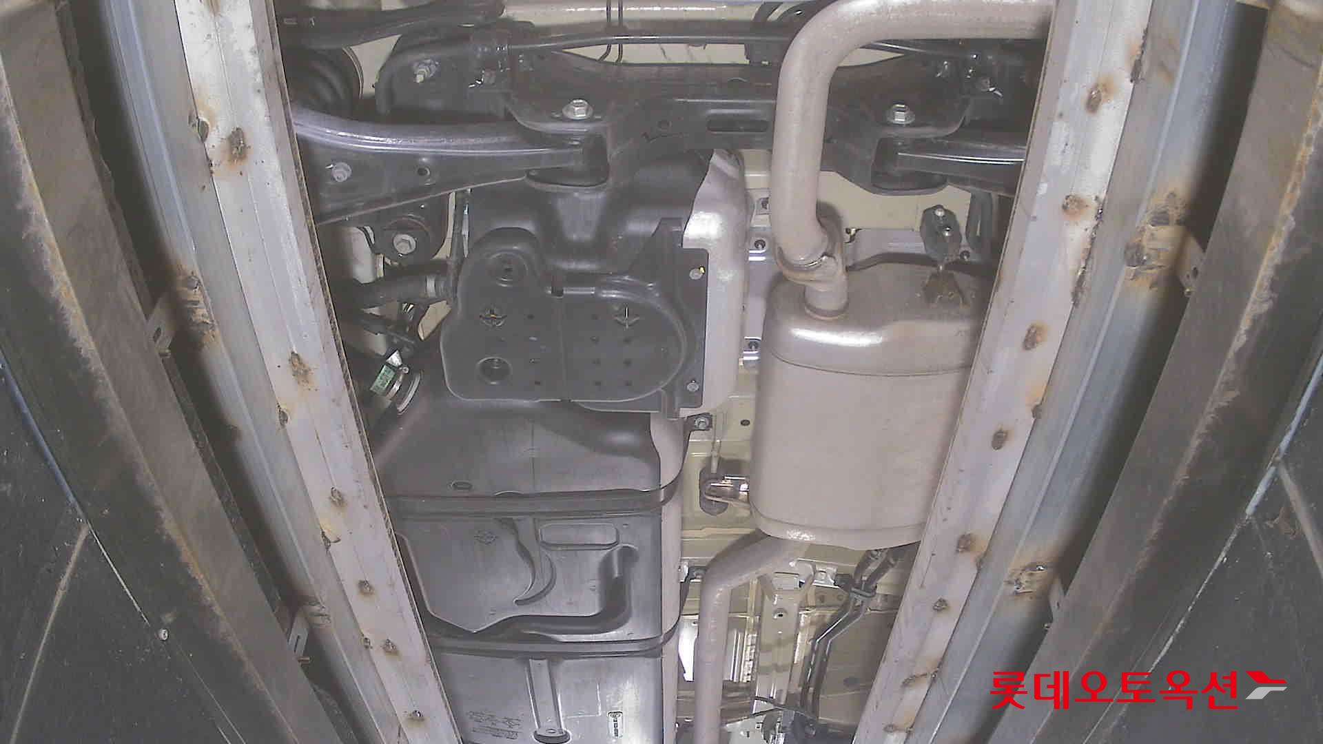 2023 - kia carnival