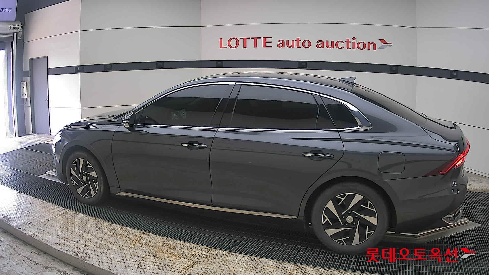2023 - hyundai grandeur