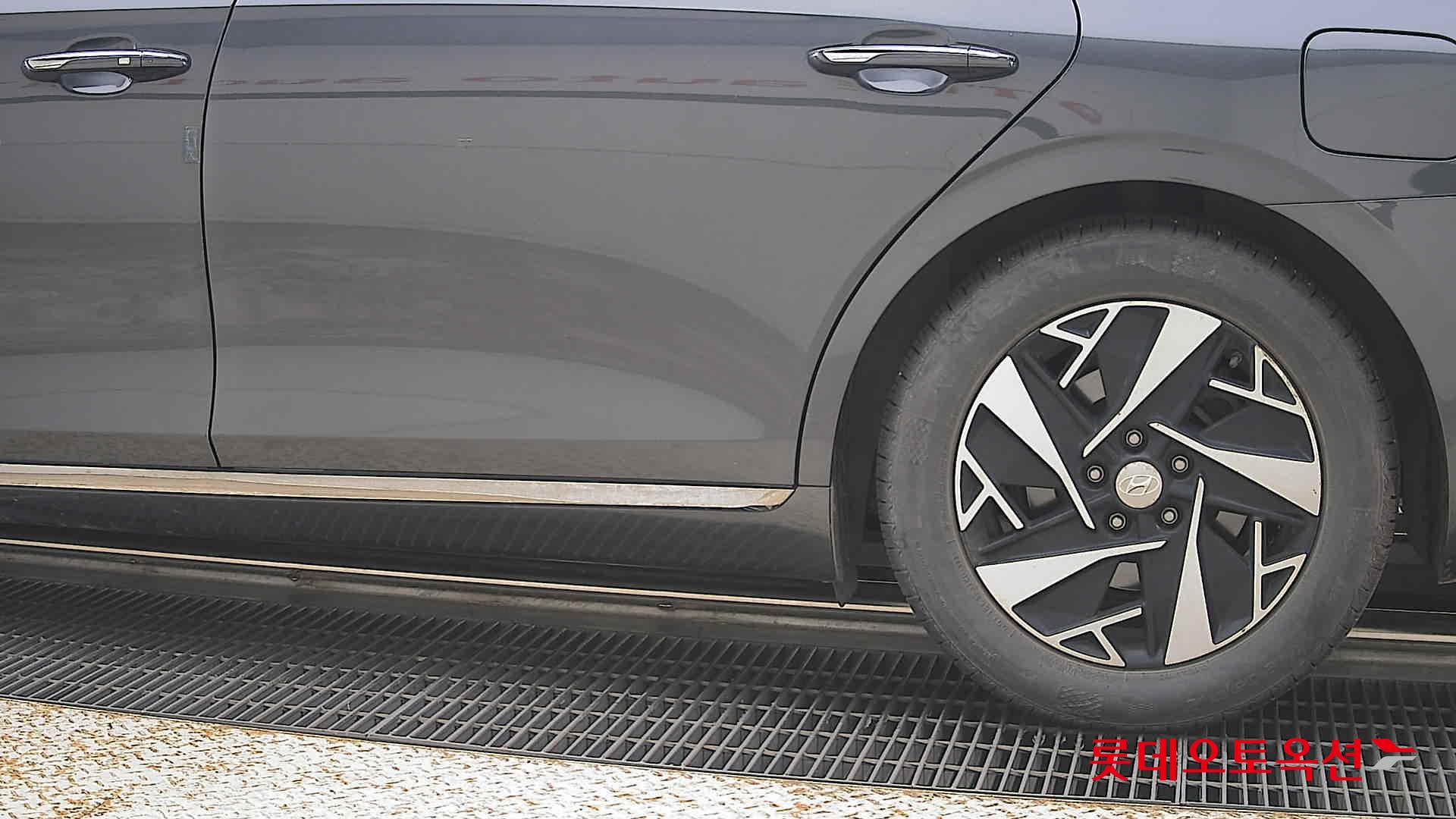 2023 - hyundai grandeur