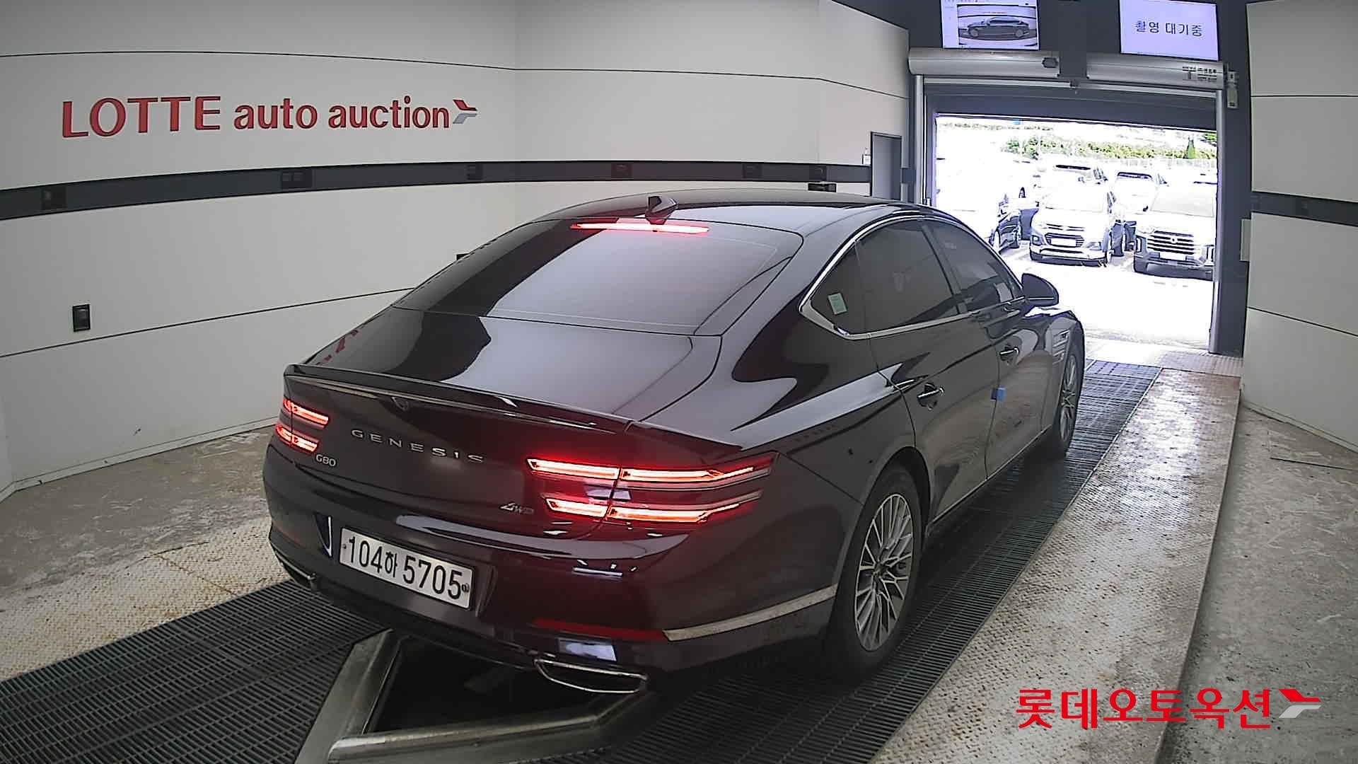 2021 - genesis g80