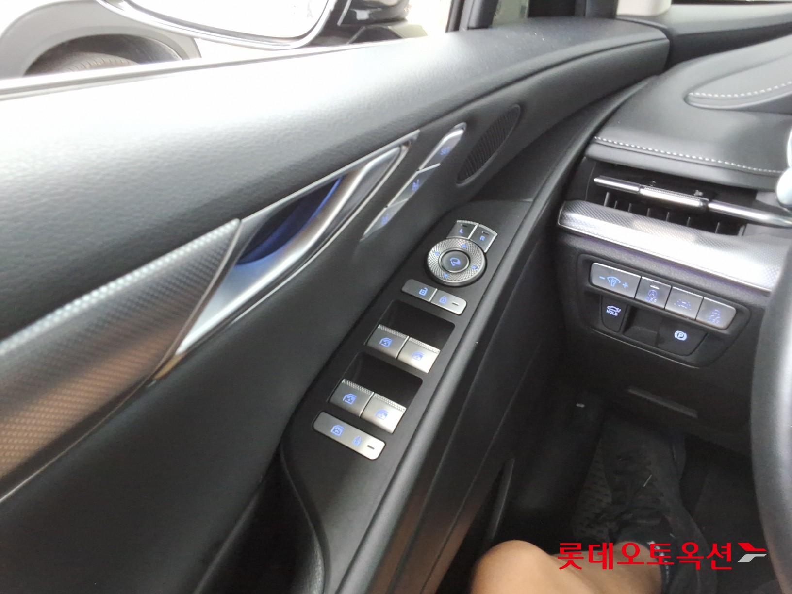 2021 - genesis g80
