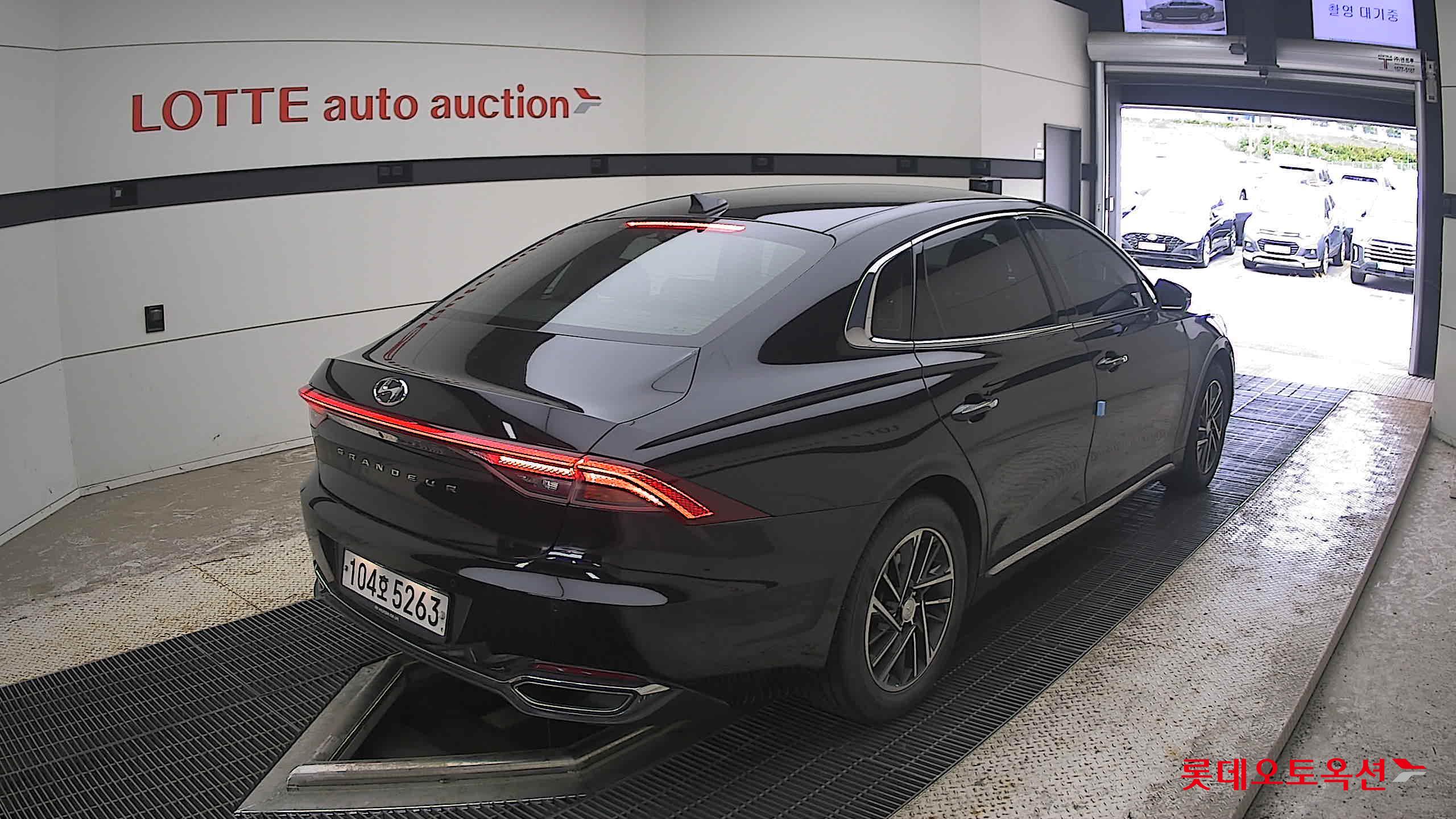 2020 - hyundai grandeur