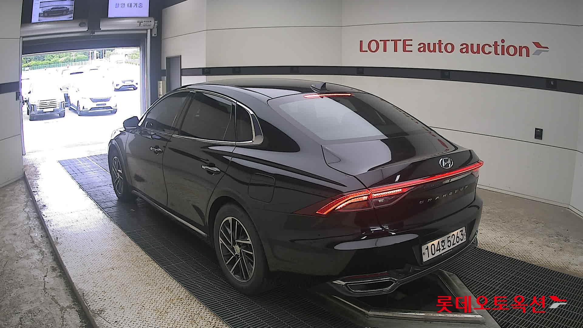 2020 - hyundai grandeur